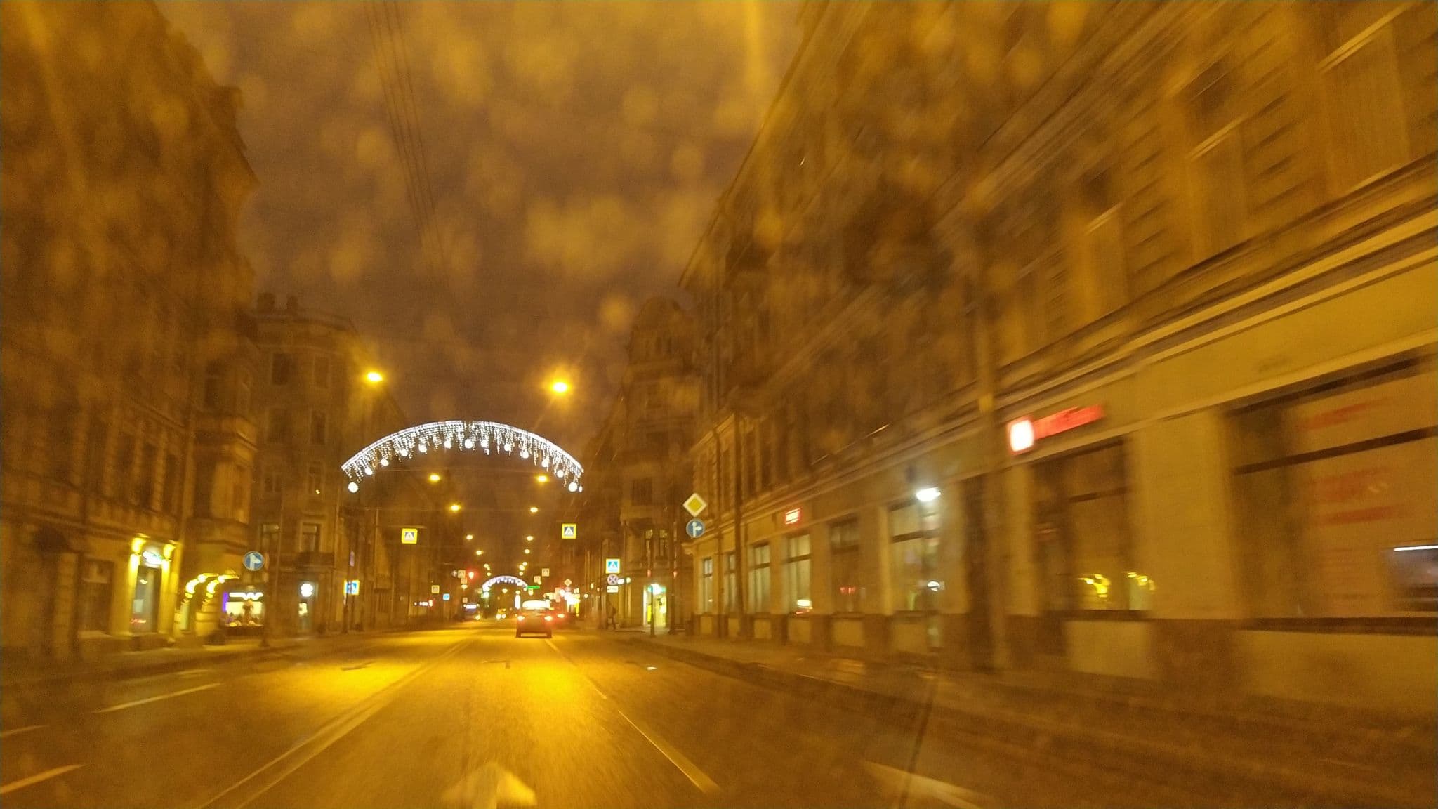 Street view near Adam`S House, Centralniy — © ser9ei999 (CC BY-SA · Mapillary)