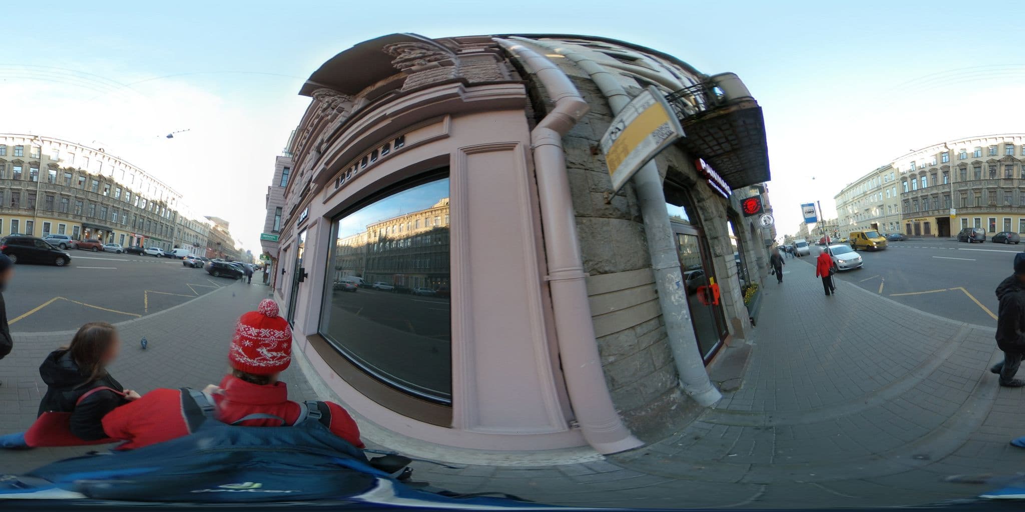 Street view near Fligel na Zhukovskogo, Centralniy — © vlivyur (CC BY-SA · Mapillary)
