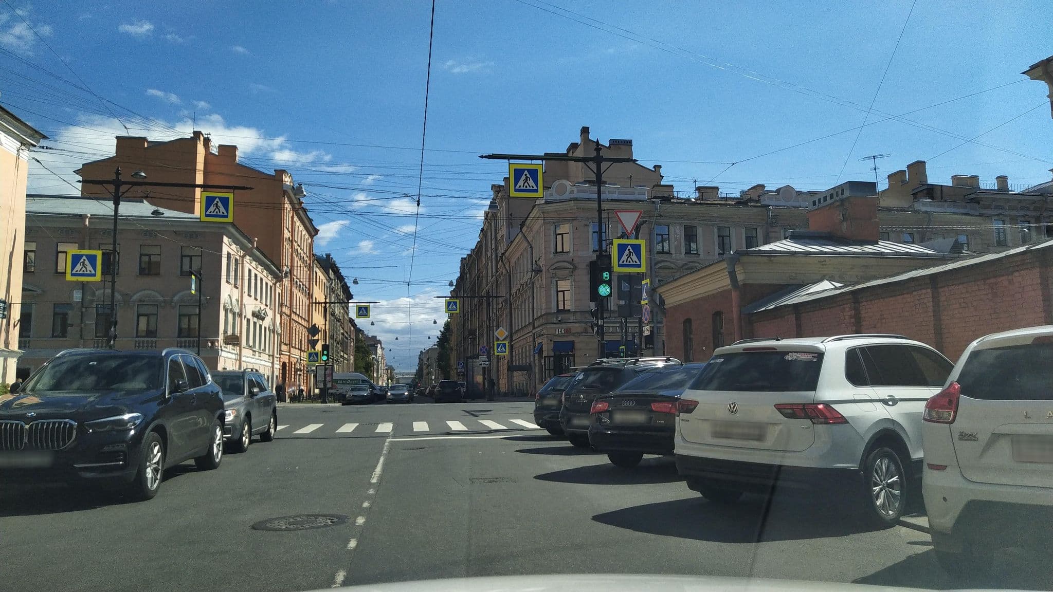 Street view near акапелла, Centralniy — © ser9ei999 (CC BY-SA · Mapillary)