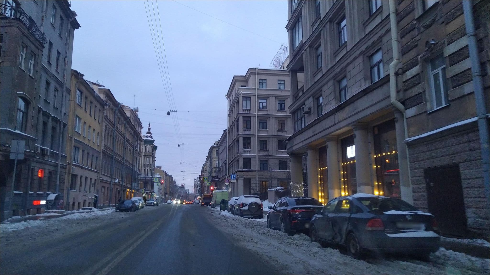 Street view near Samsonov Hotel 8-ya Sovetskaya, Centralniy — © ser9ei999 (CC BY-SA · Mapillary)