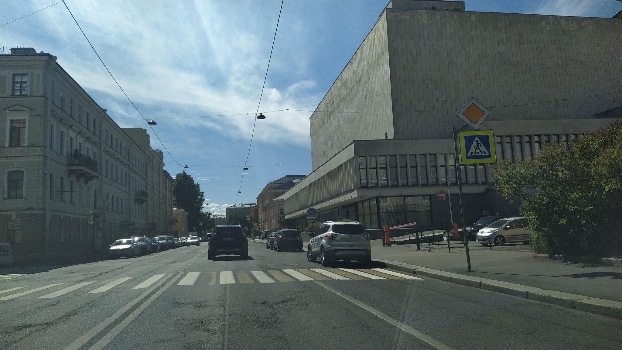 Street view near Altburg on Grechesky, Centralniy — © ser9ei999 (CC BY-SA · Mapillary)