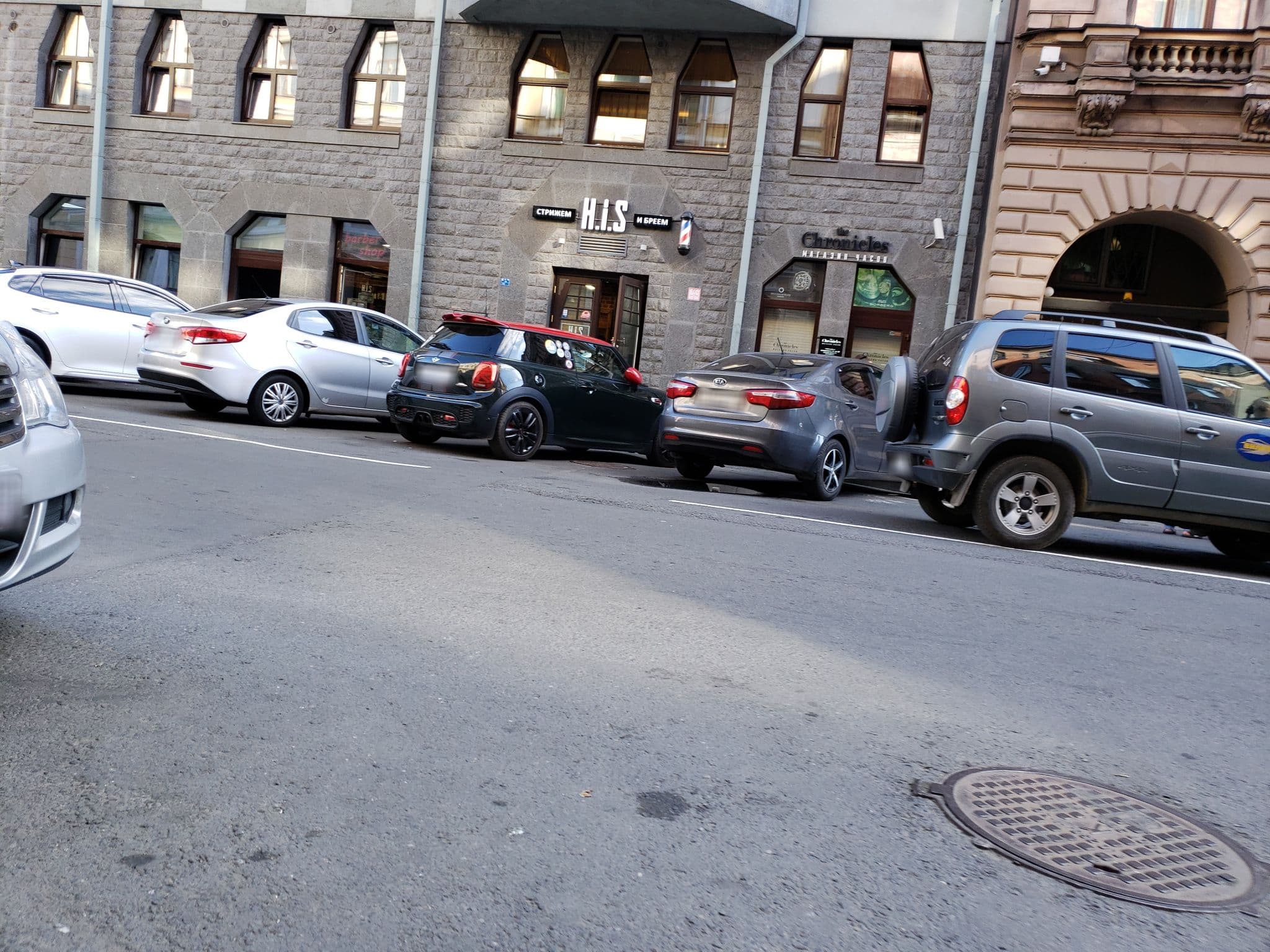 Street view near Отель Аве Цезарь на Стремянной, Centralniy — © mapfool (CC BY-SA · Mapillary)