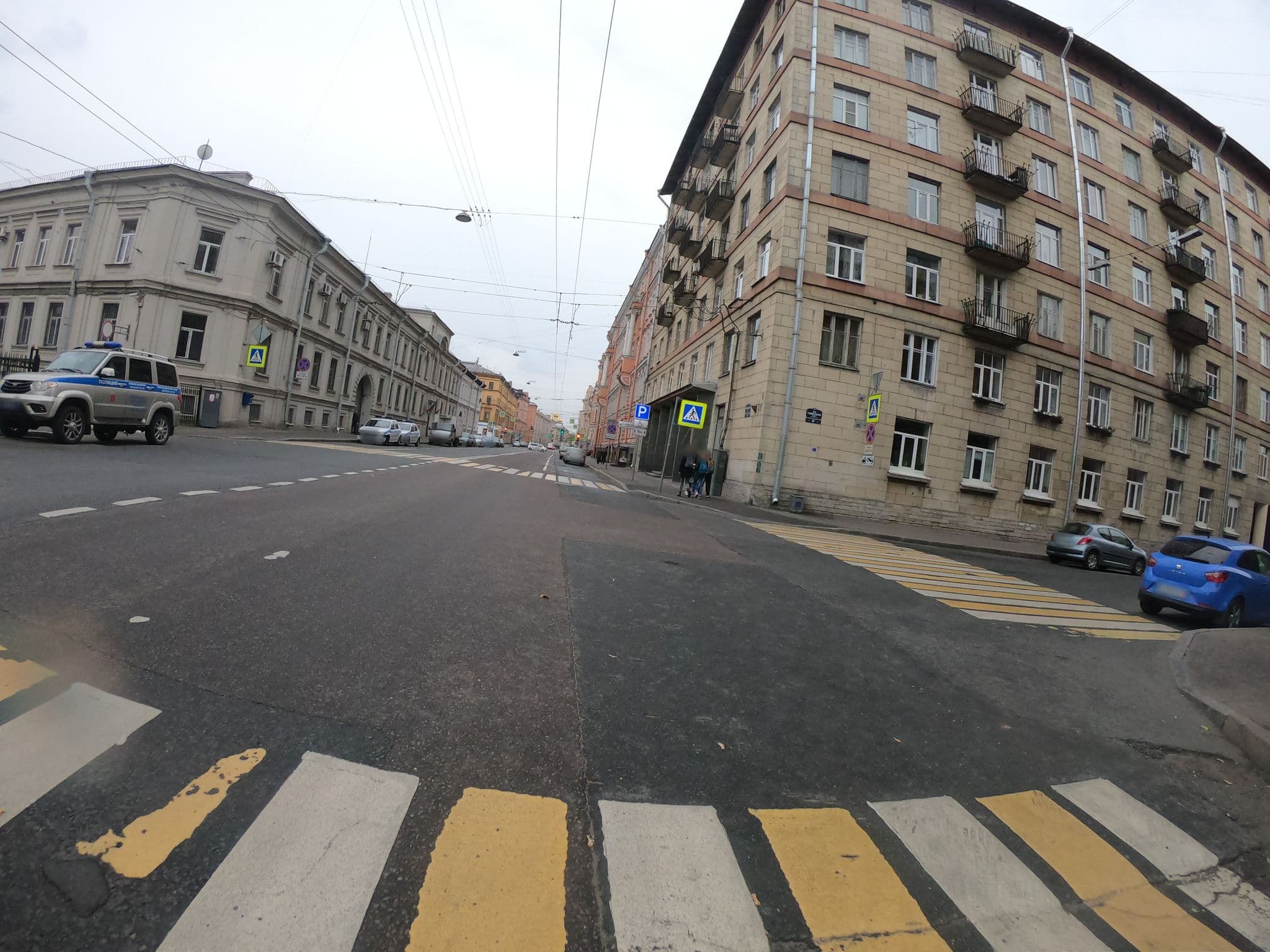 Street view near Salcedo Home Hotel, Centralniy — © GaMiKo (CC BY-SA · Mapillary)