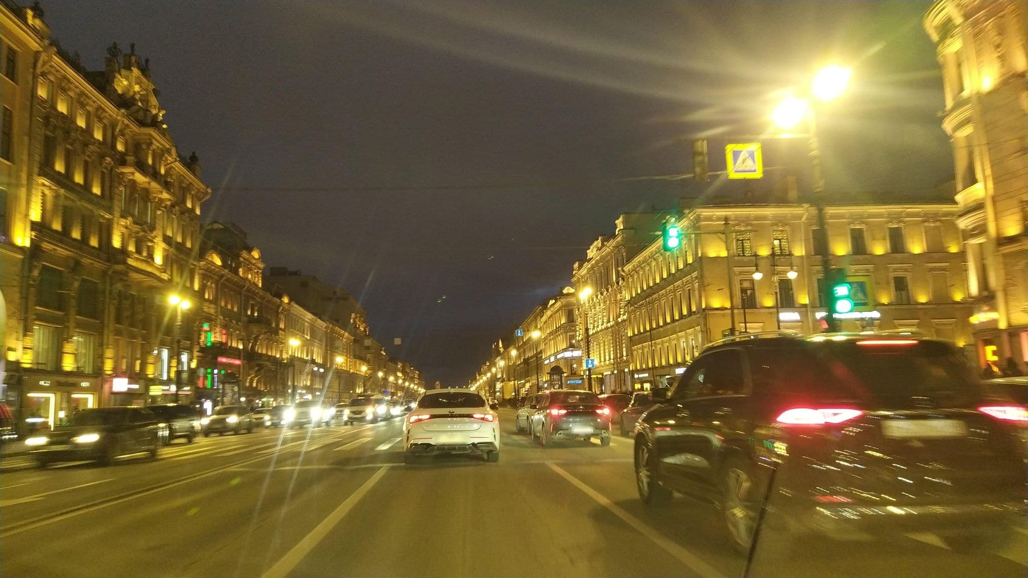 Street view near Hotel Maribelle, Centralniy — © ser9ei999 (CC BY-SA · Mapillary)