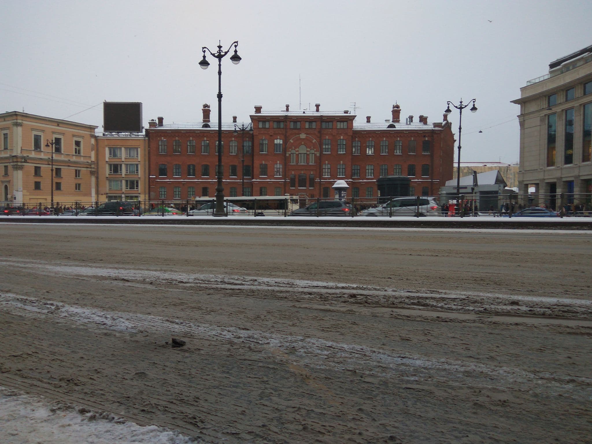 Street view near Дюлион Апарт, Centralniy — © vlivyur (CC BY-SA · Mapillary)