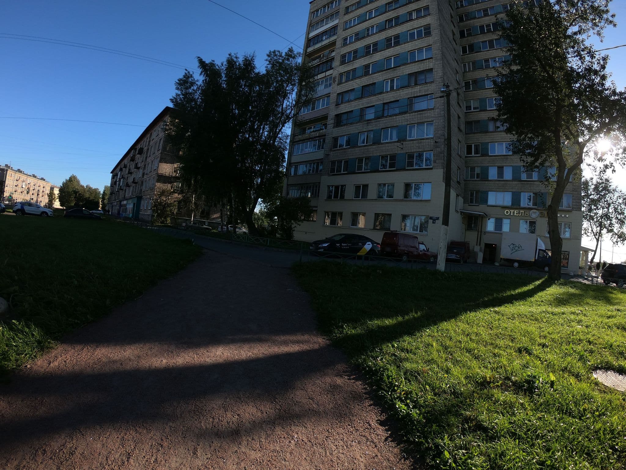 Street view near Отель ЭРА на Седова, Kupchino — © GaMiKo (CC BY-SA · Mapillary)