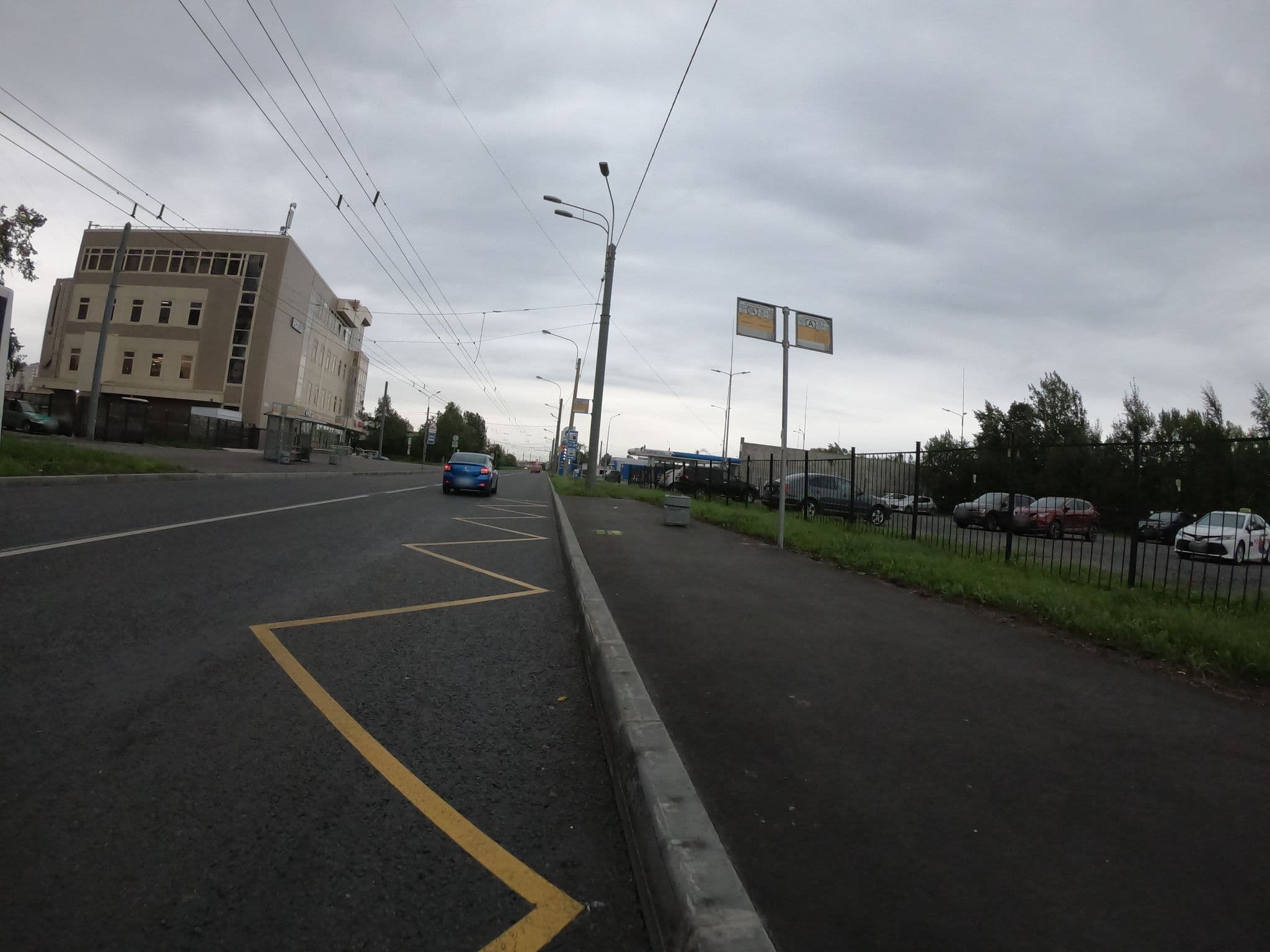 Street view near Фантазия Гостиница, Obukhovo — © GaMiKo (CC BY-SA · Mapillary)