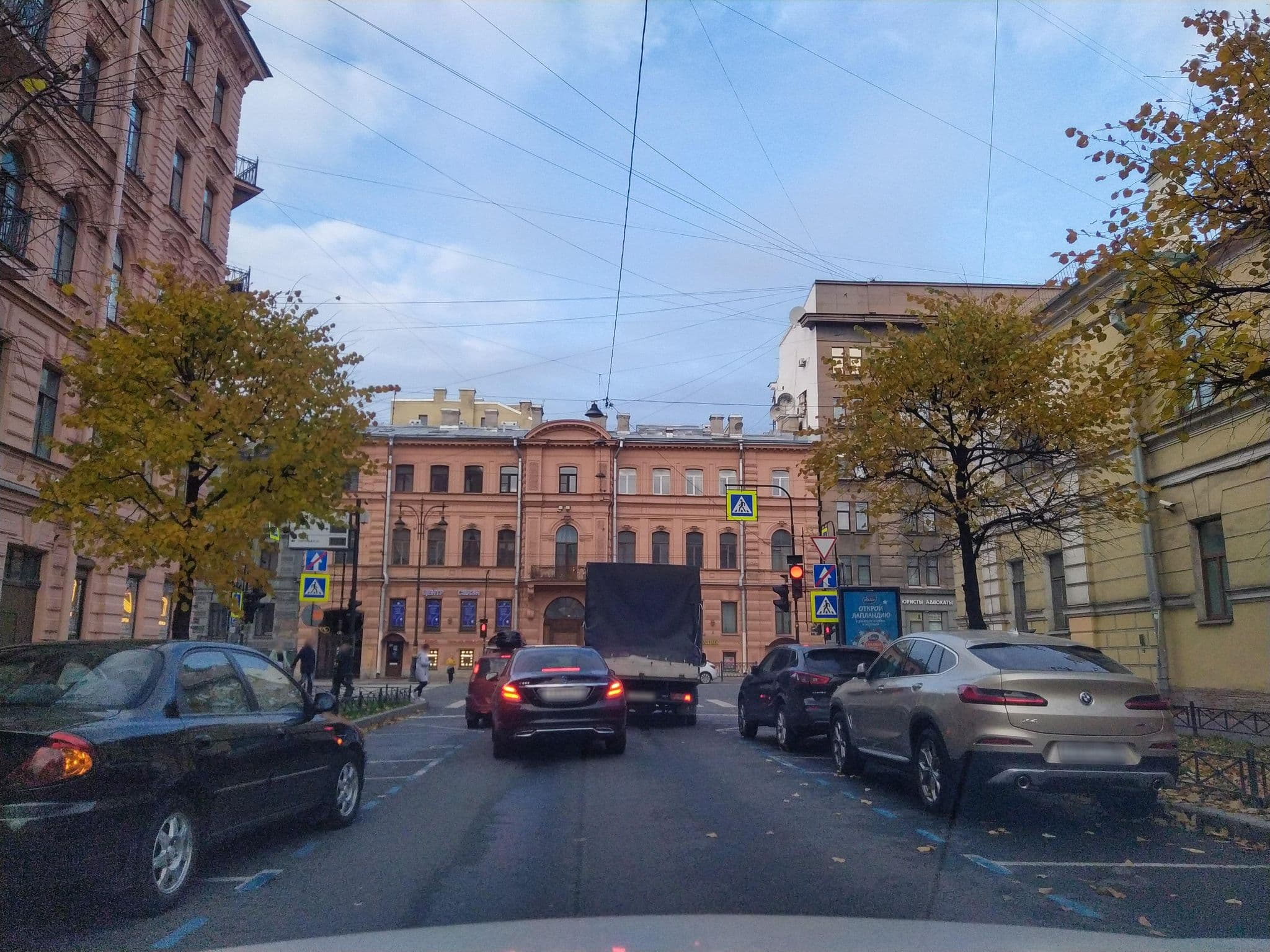 Street view near Отель Басков пер. д.3, Centralniy — © ser9ei999 (CC BY-SA · Mapillary)