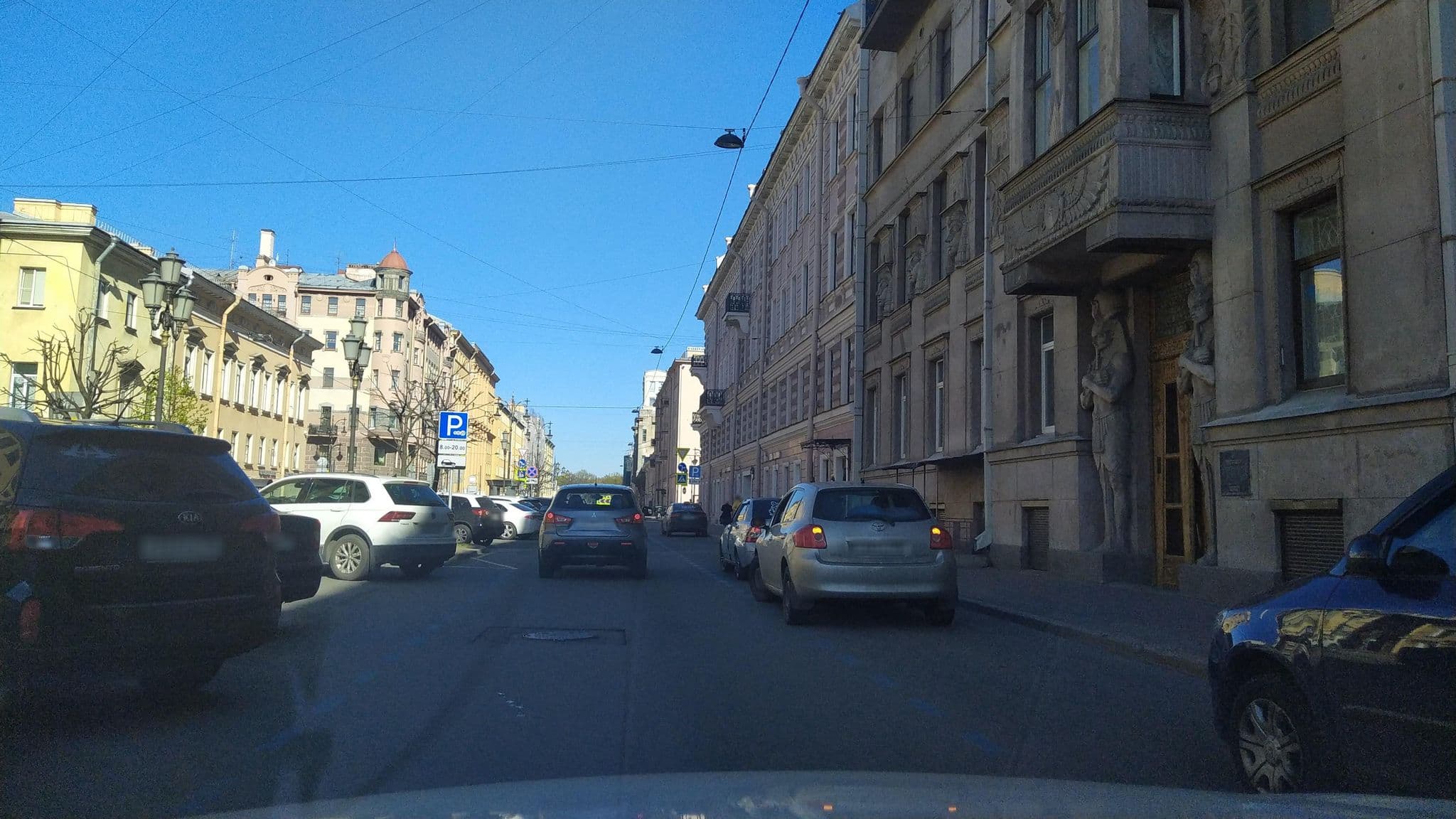 Street view near Trio Hotel, Centralniy — © ser9ei999 (CC BY-SA · Mapillary)