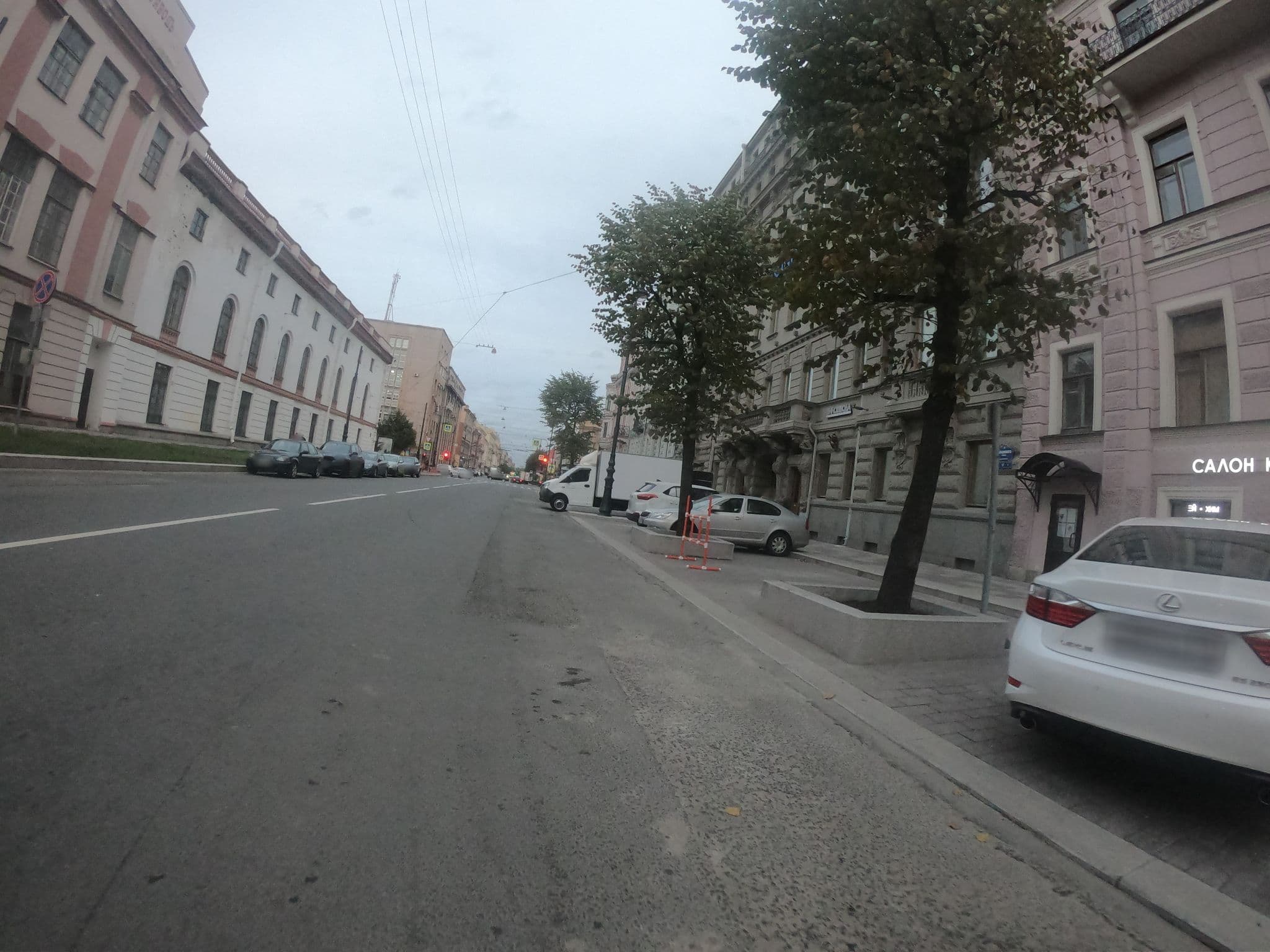 Street view near стройка: Гостинница "Нева", Centralniy — © GaMiKo (CC BY-SA · Mapillary)