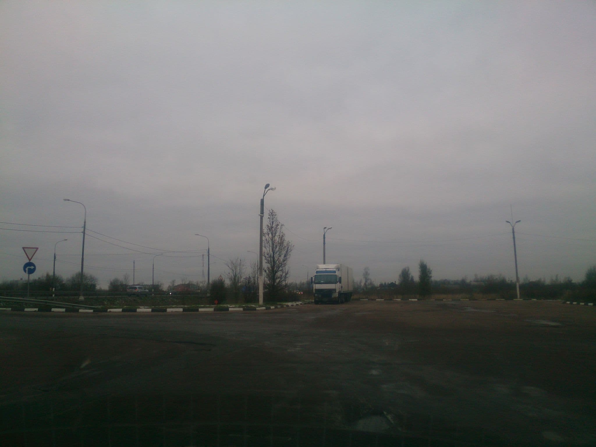 Street view near Мотель «Чудово», Chudovo — © coilamo (CC BY-SA · Mapillary)
