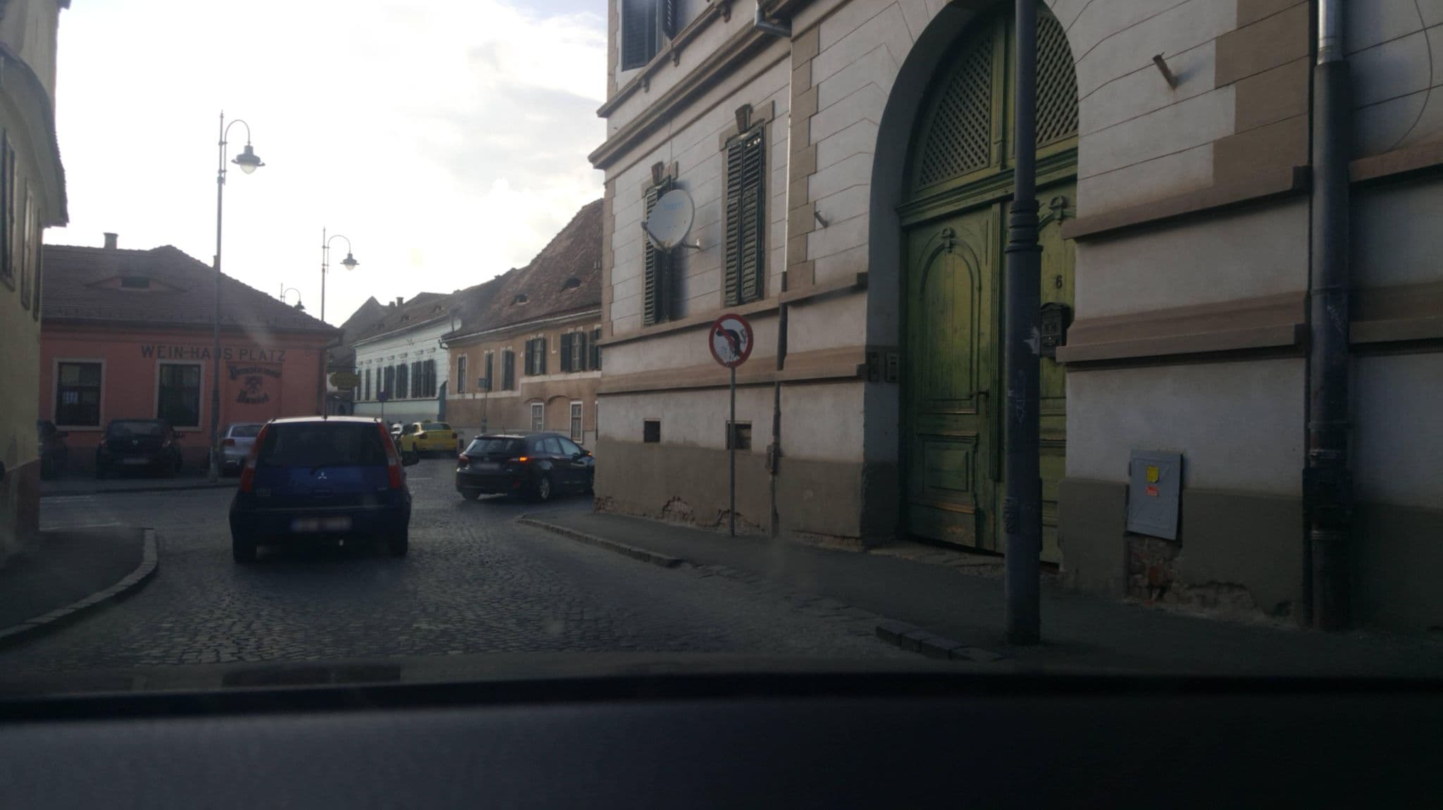 Street view near Epic Boutique, Sibiu — © puky (CC BY-SA · Mapillary)