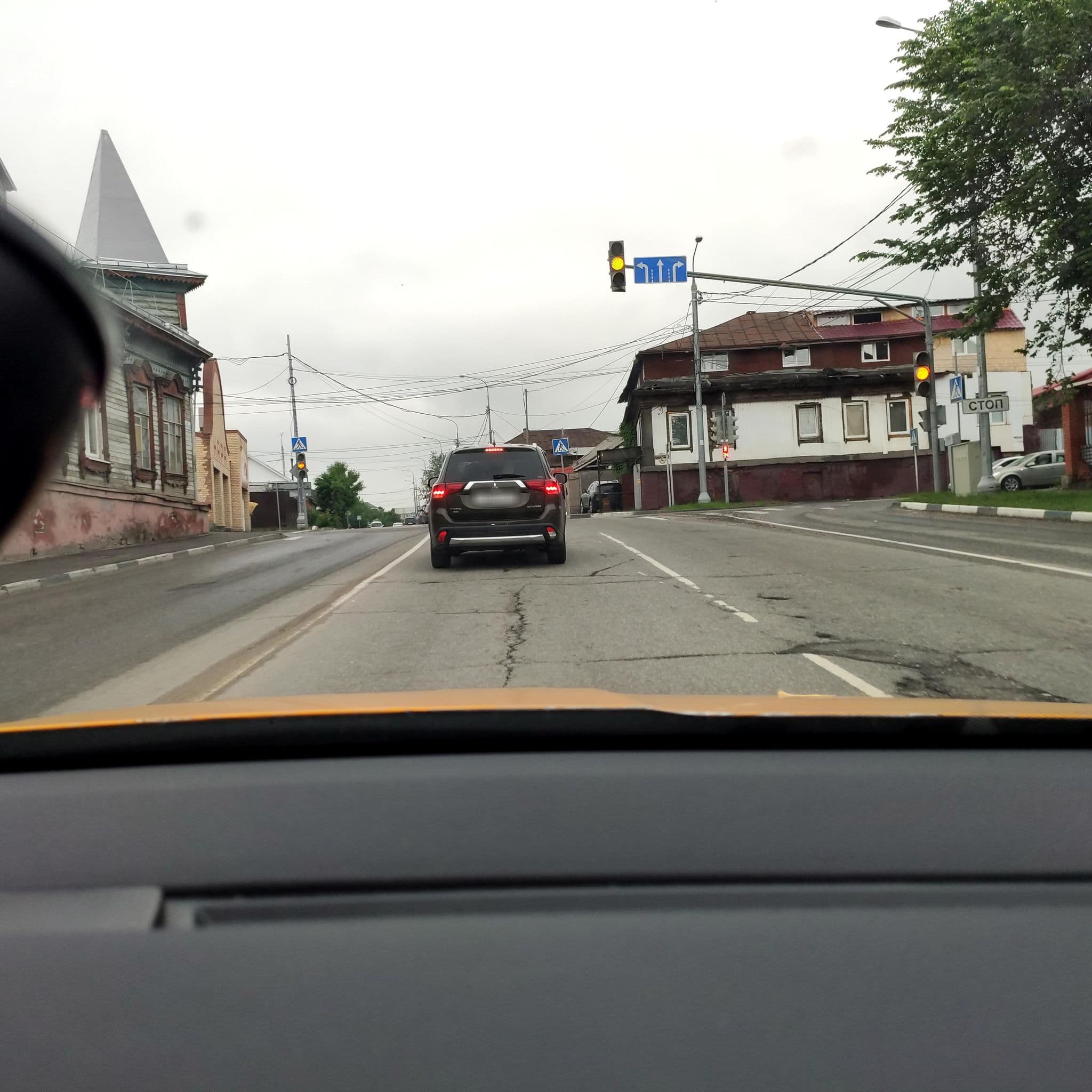 Street view near Белое Солнце, Serpukhov — © phoneuploader (CC BY-SA · Mapillary)