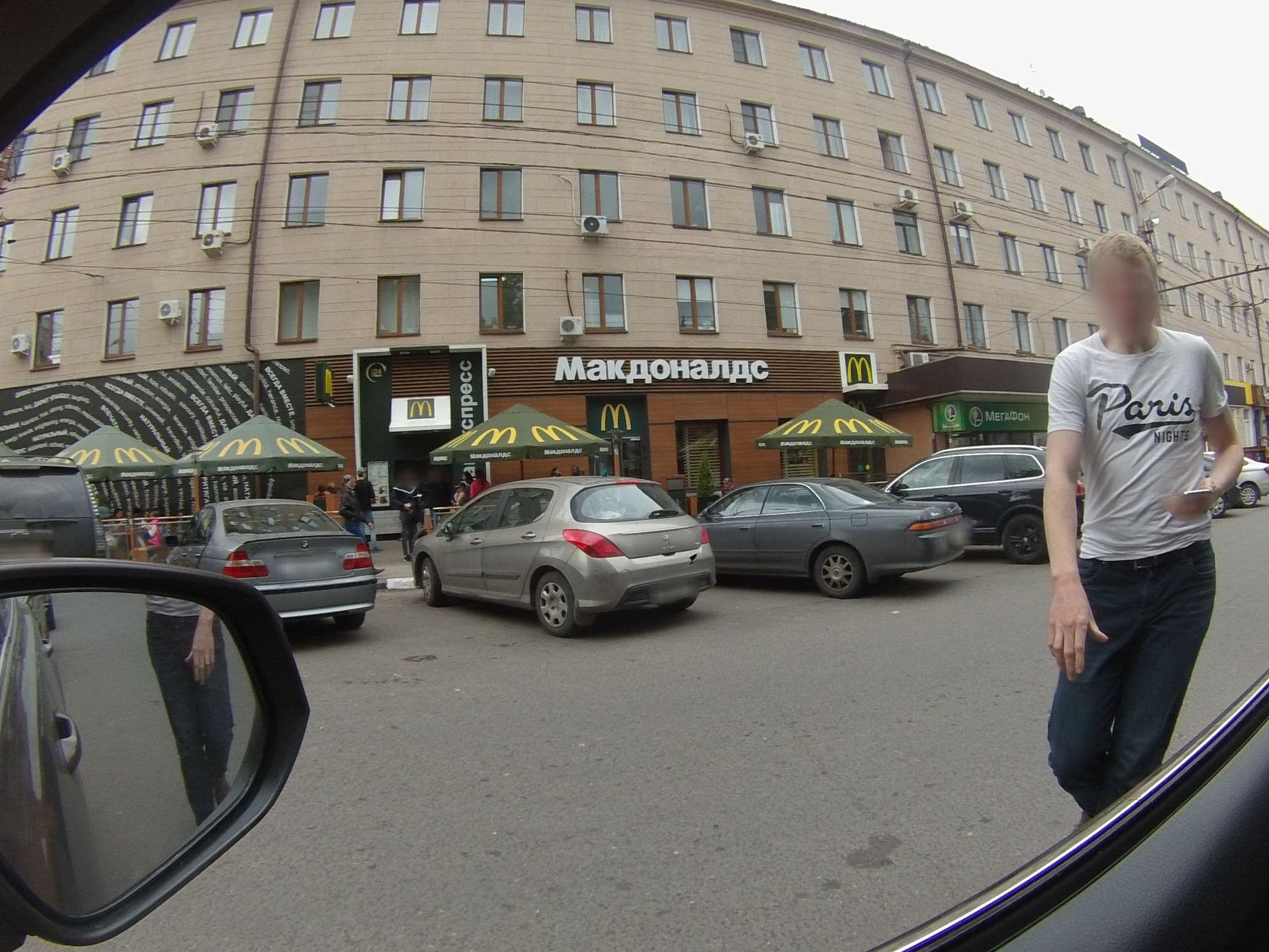 Street view near Номер 527, Mendeleyevskiy — © iovan (CC BY-SA · Mapillary)
