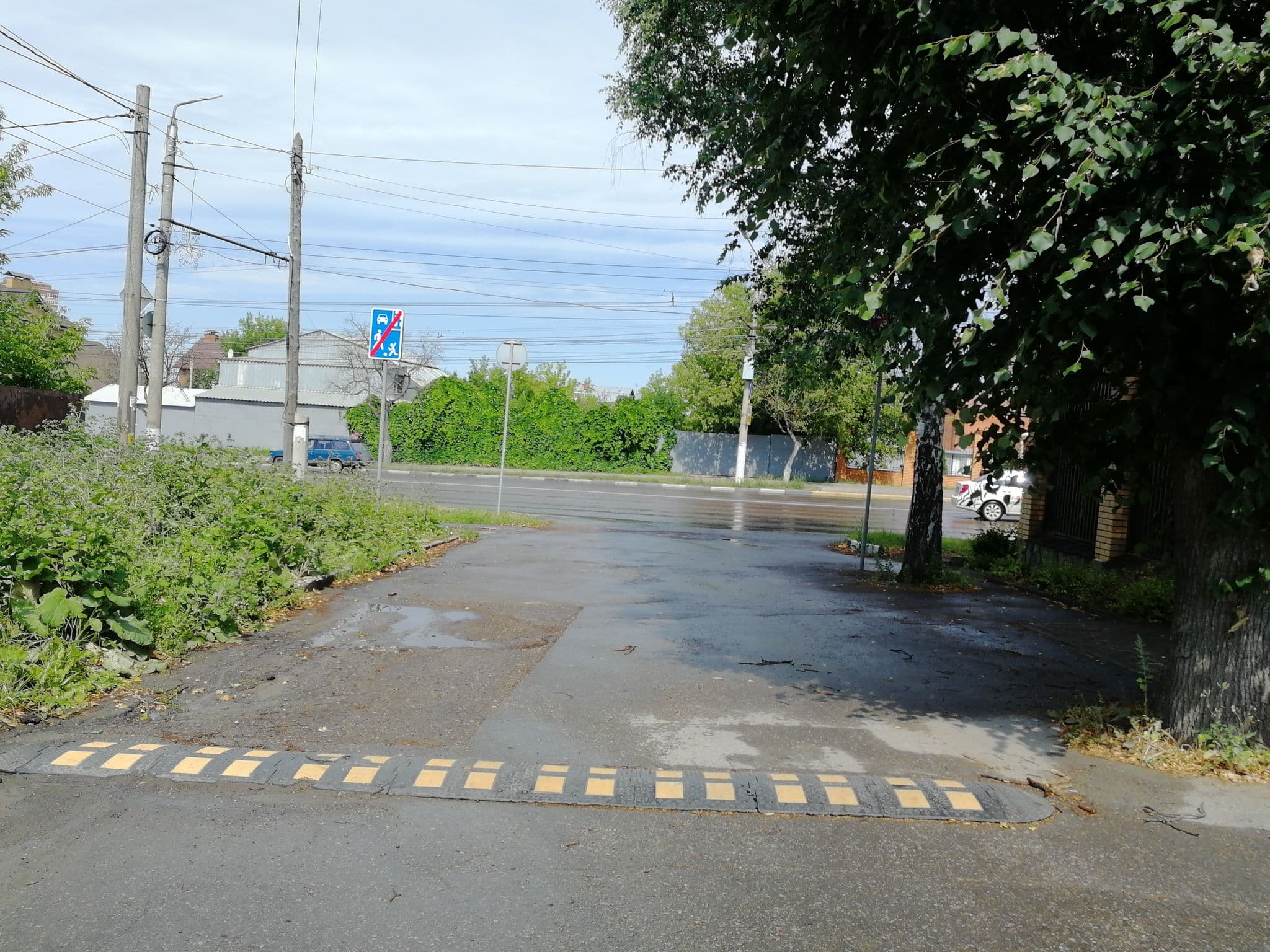 Street view near Гостиничный Комплекс Саяны, Tula — © alexandrar (CC BY-SA · Mapillary)
