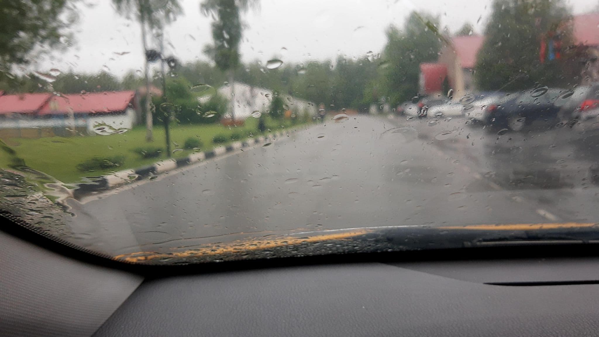 Street view near Джунгли, Podolsk — © phoneuploader (CC BY-SA · Mapillary)