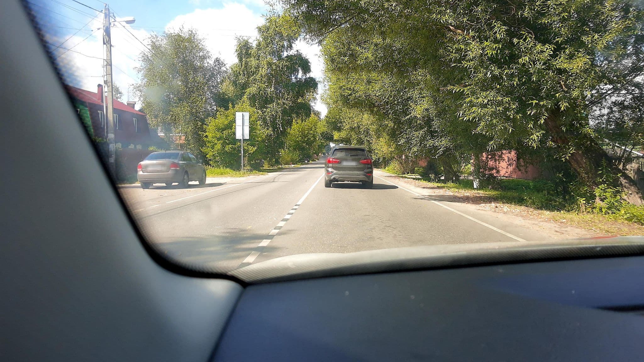 Street view near Гостиница и стоянка «Востряково», Domodedovo — © phoneuploader (CC BY-SA · Mapillary)