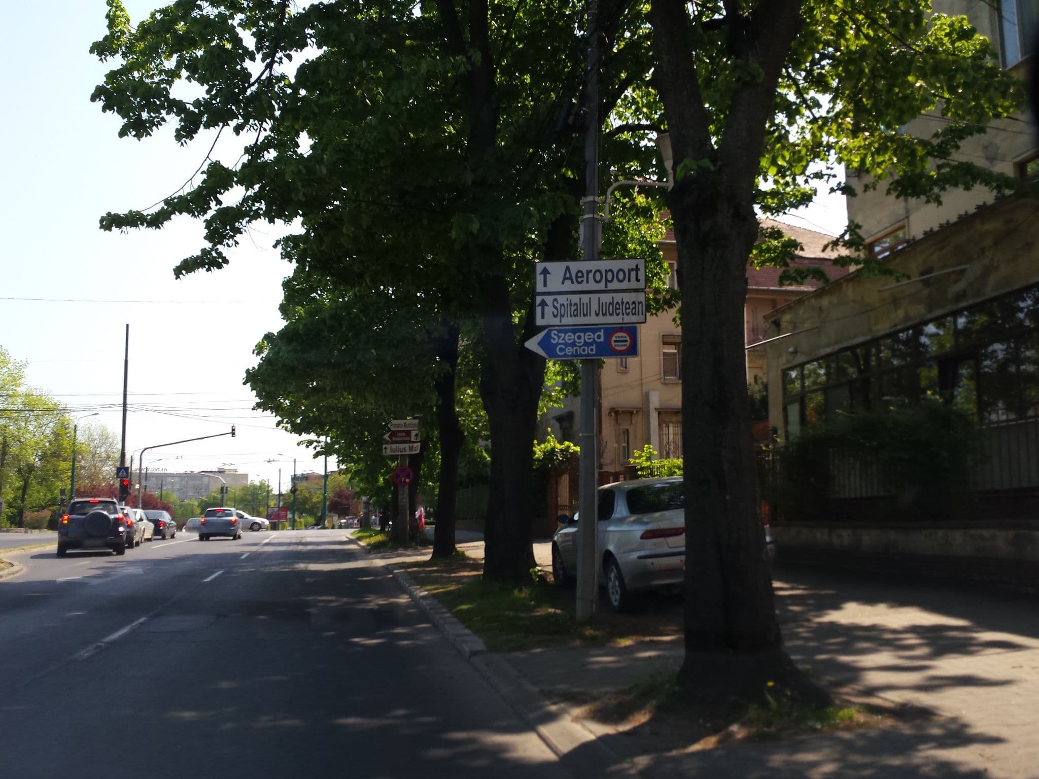 Street view near Savoy, Timişoara — © rudolfmayer (CC BY-SA · Mapillary)