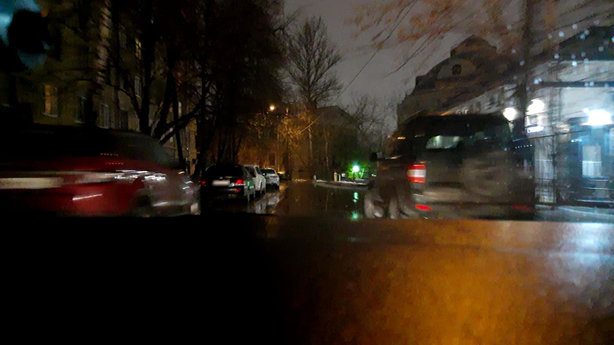 Street view near Клуб Путешествий Сахар, Leninskiye Gory — © phoneuploader (CC BY-SA · Mapillary)