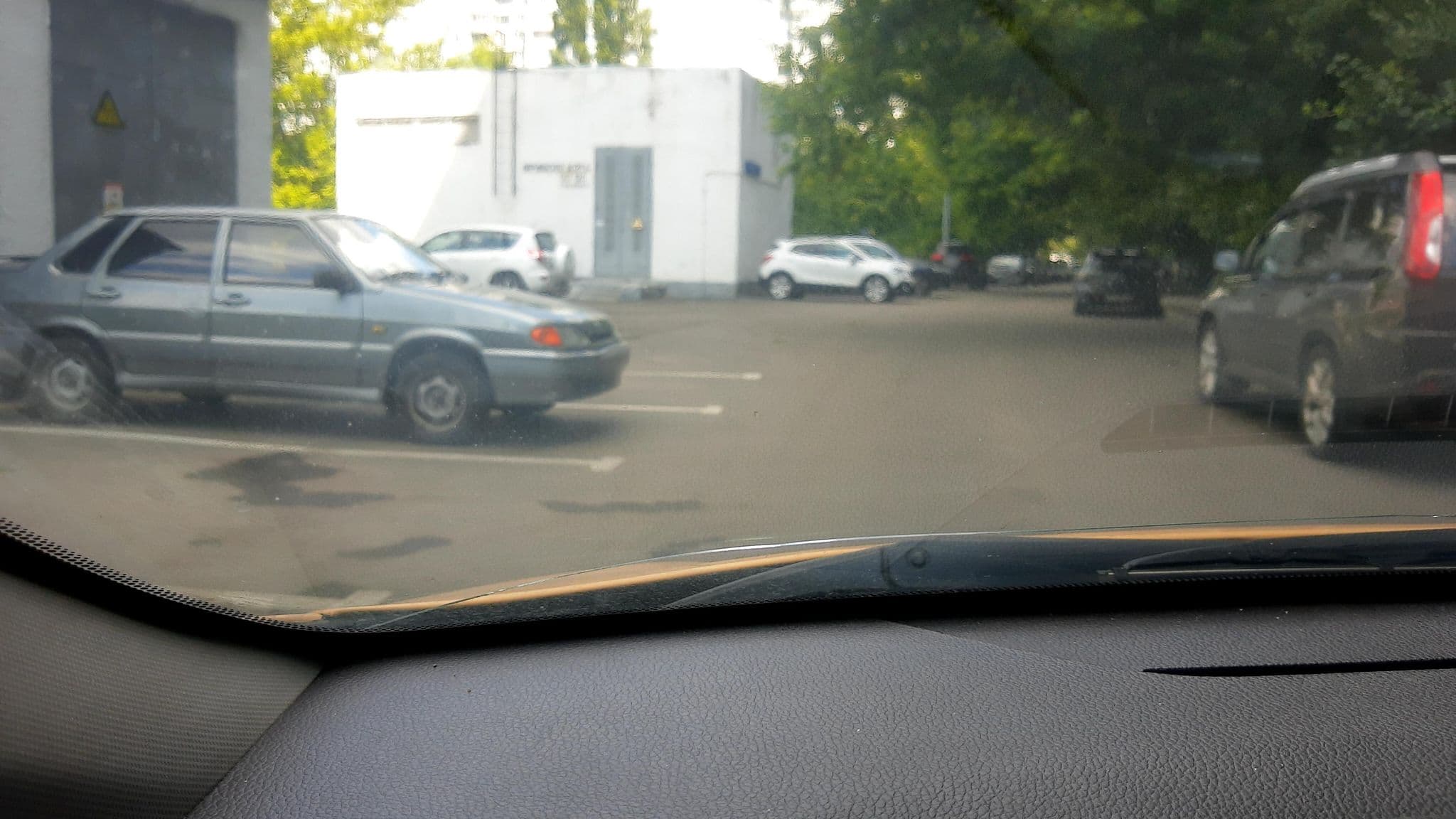 Street view near Технология жилищного строительства, Tsaritsyno — © phoneuploader (CC BY-SA · Mapillary)