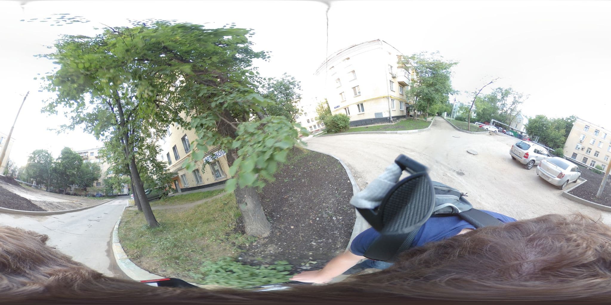 Street view near Апельсин, Zamoskvorech’ye — © trolleway (CC BY-SA · Mapillary)