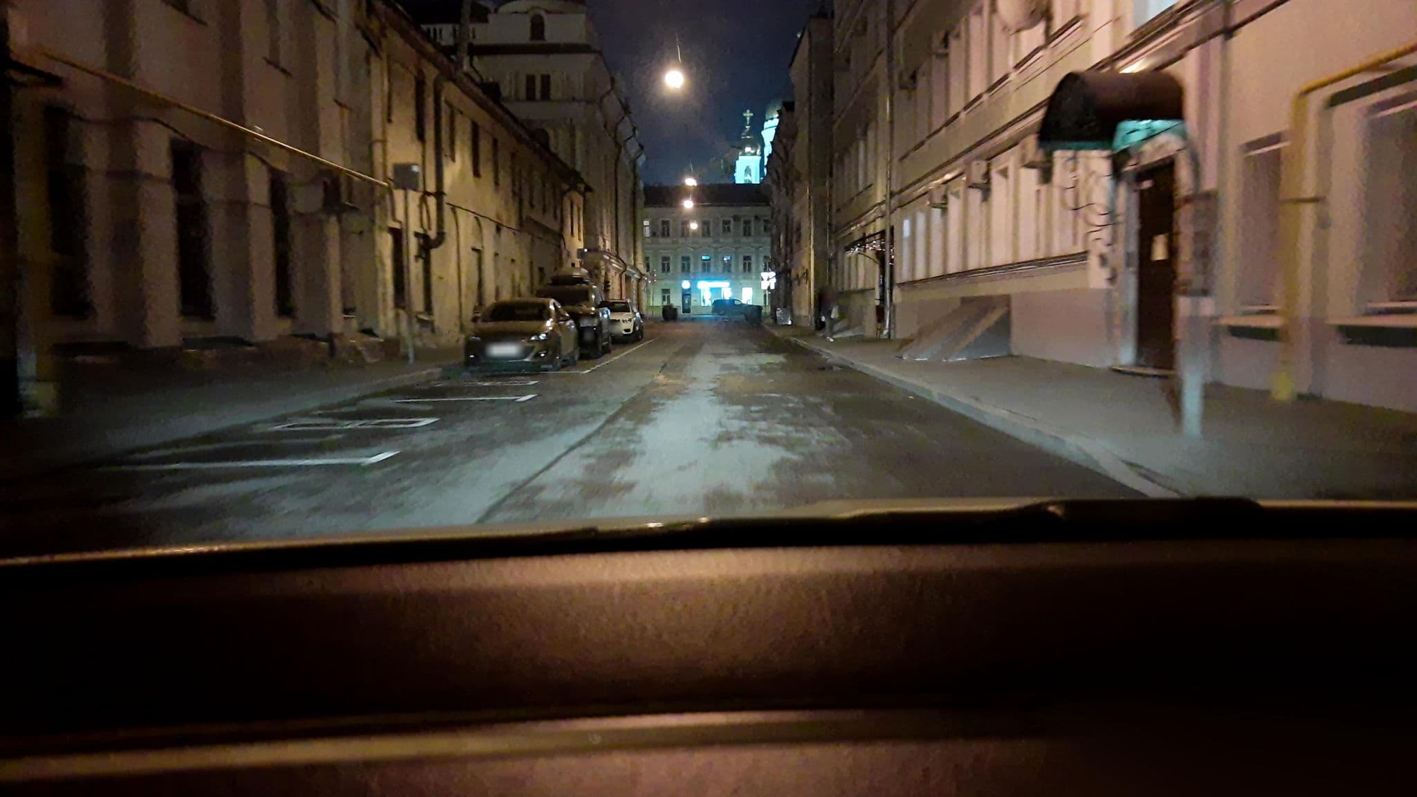 Street view near Honeycomb, Moscow — © phoneuploader (CC BY-SA · Mapillary)