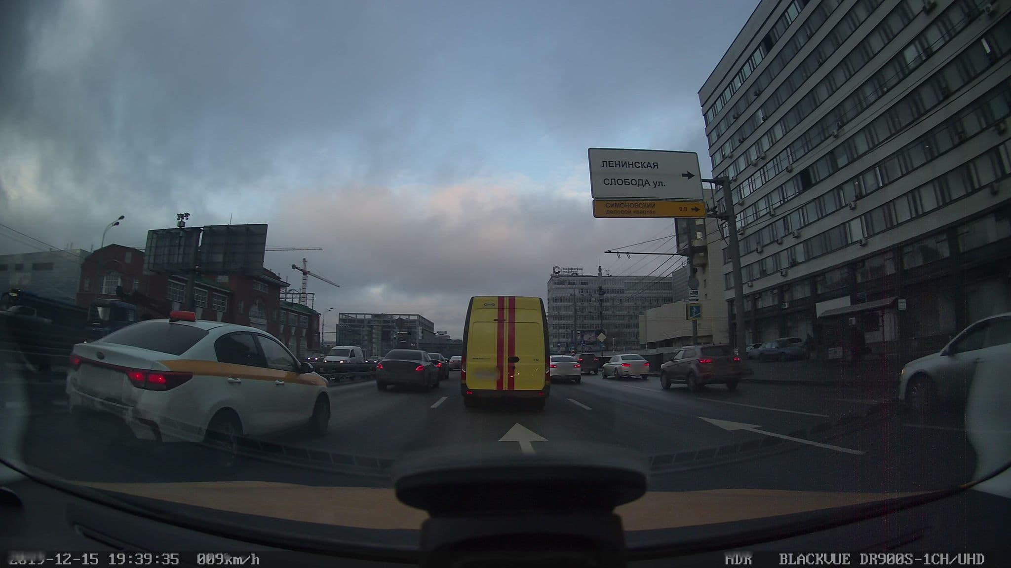 Street view near ДЦ Морские Просторы, Kozhukhovo — © city_admin (CC BY-SA · Mapillary)