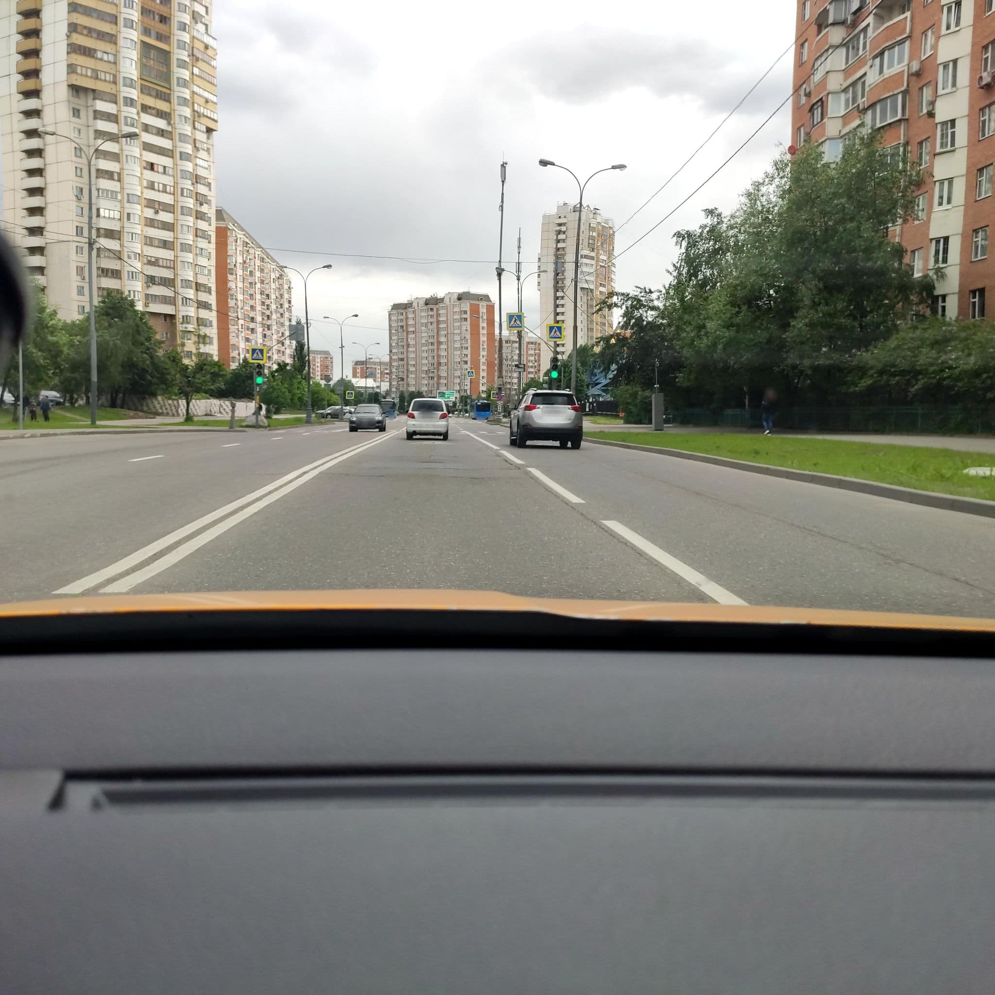 Street view near софия, Lyublino — © phoneuploader (CC BY-SA · Mapillary)