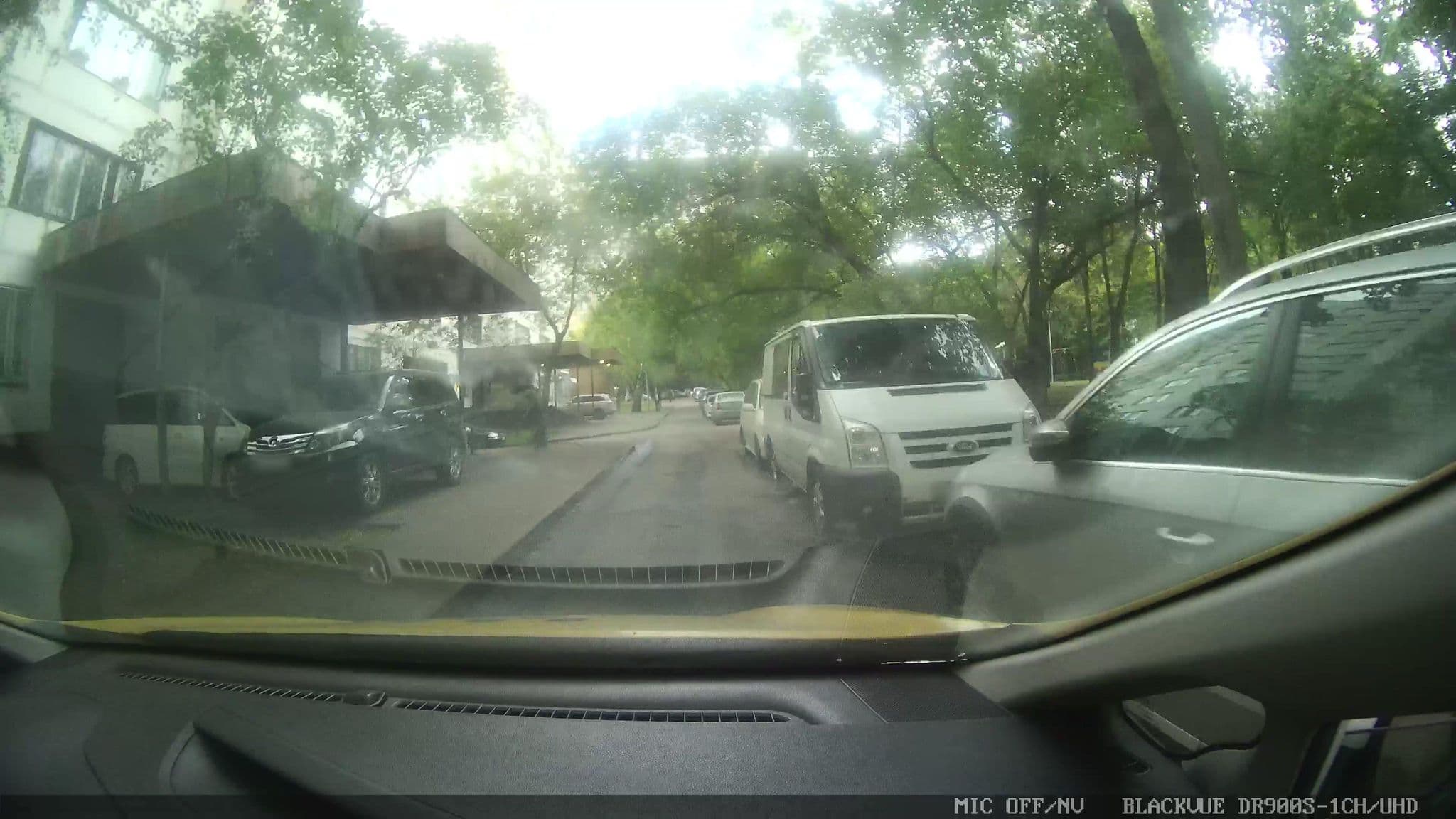 Street view near La Scala, Lyublino — © agorshkov (CC BY-SA · Mapillary)