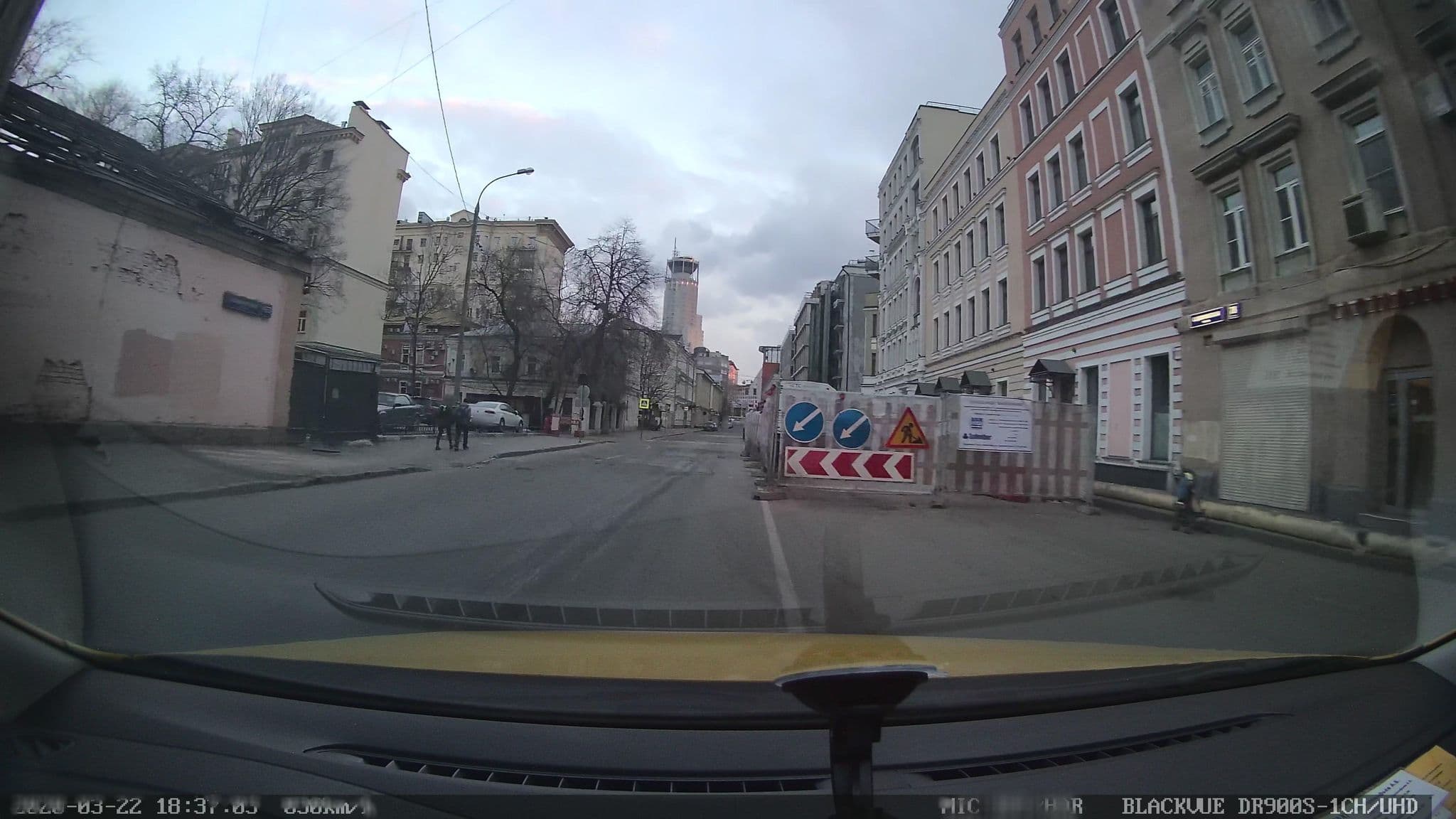 Street view near Хостелы Рус - Павелецкая, Zamoskvorech’ye — © petunder (CC BY-SA · Mapillary)
