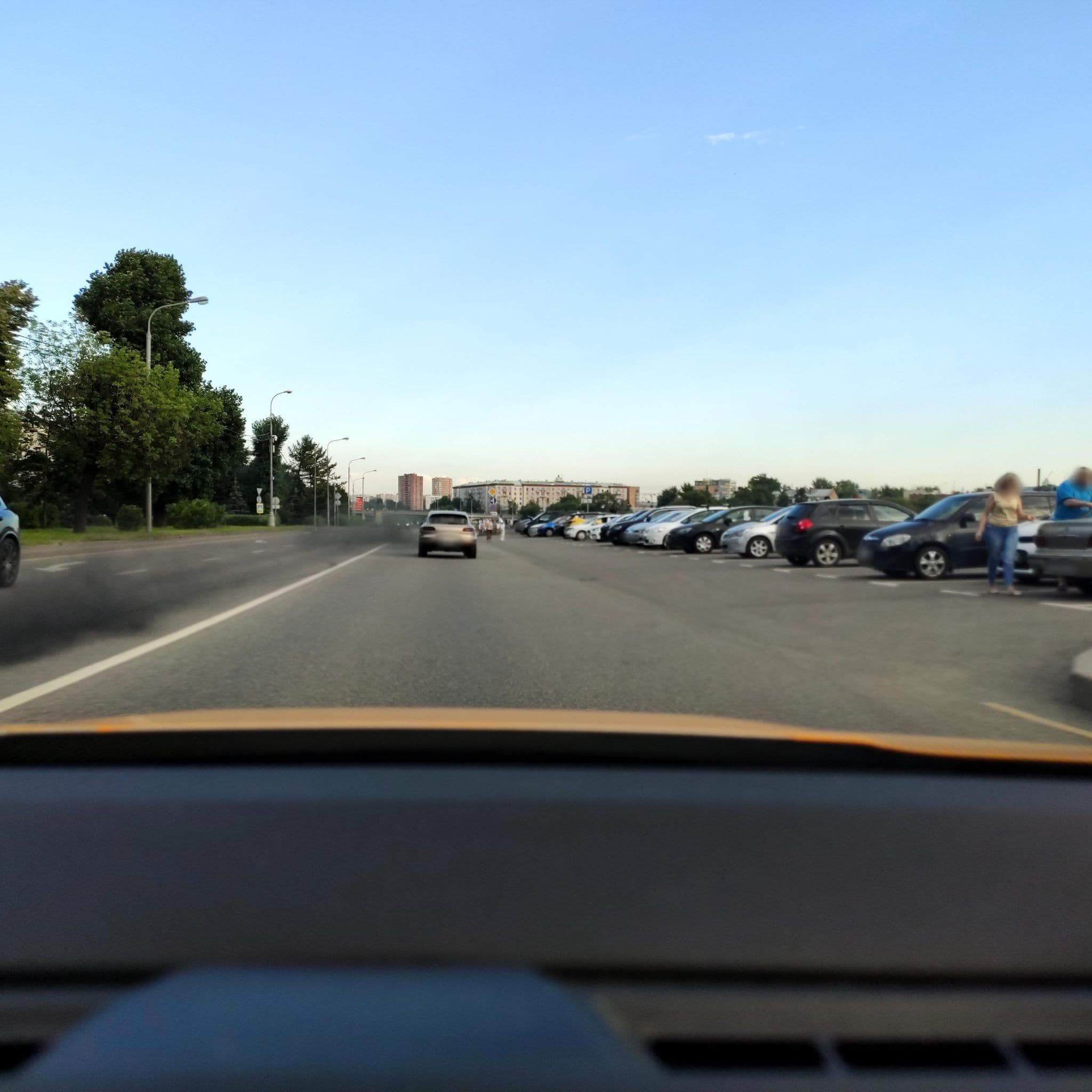 Street view near Просто Крутое Место, Zamoskvorech’ye — © phoneuploader (CC BY-SA · Mapillary)