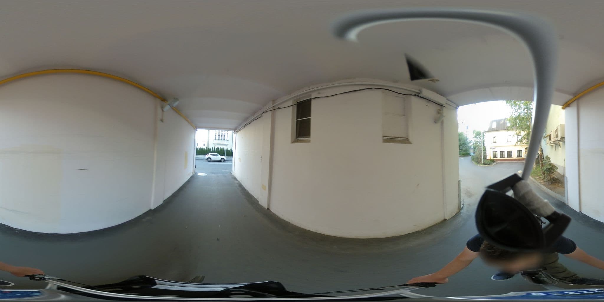 Street view near Aroom Hotel, Moscow — © trolleway (CC BY-SA · Mapillary)