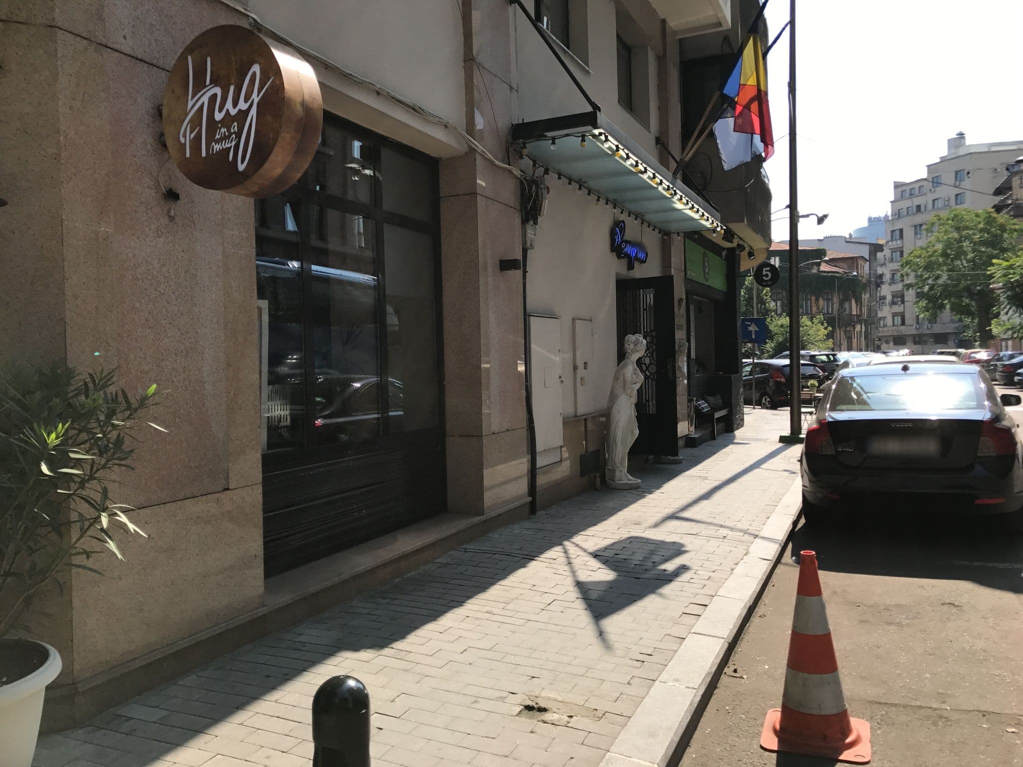 Street view near Volo Hotel, Bucharest
