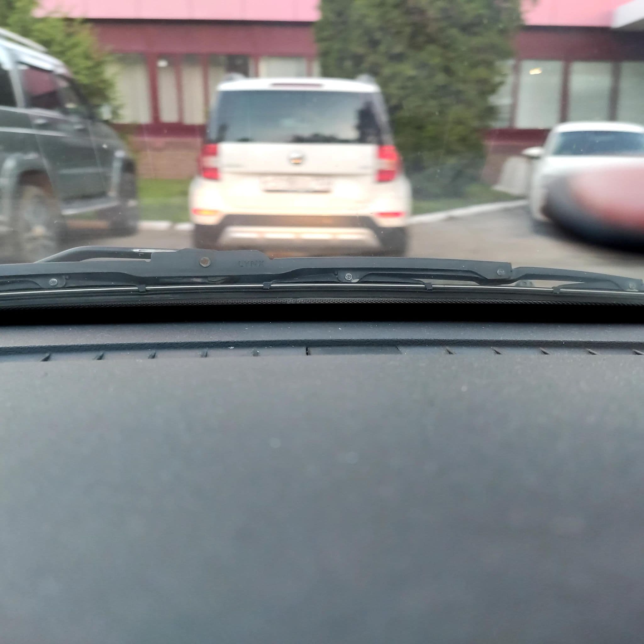 Street view near Спутник, Podgornoye — © phoneuploader (CC BY-SA · Mapillary)