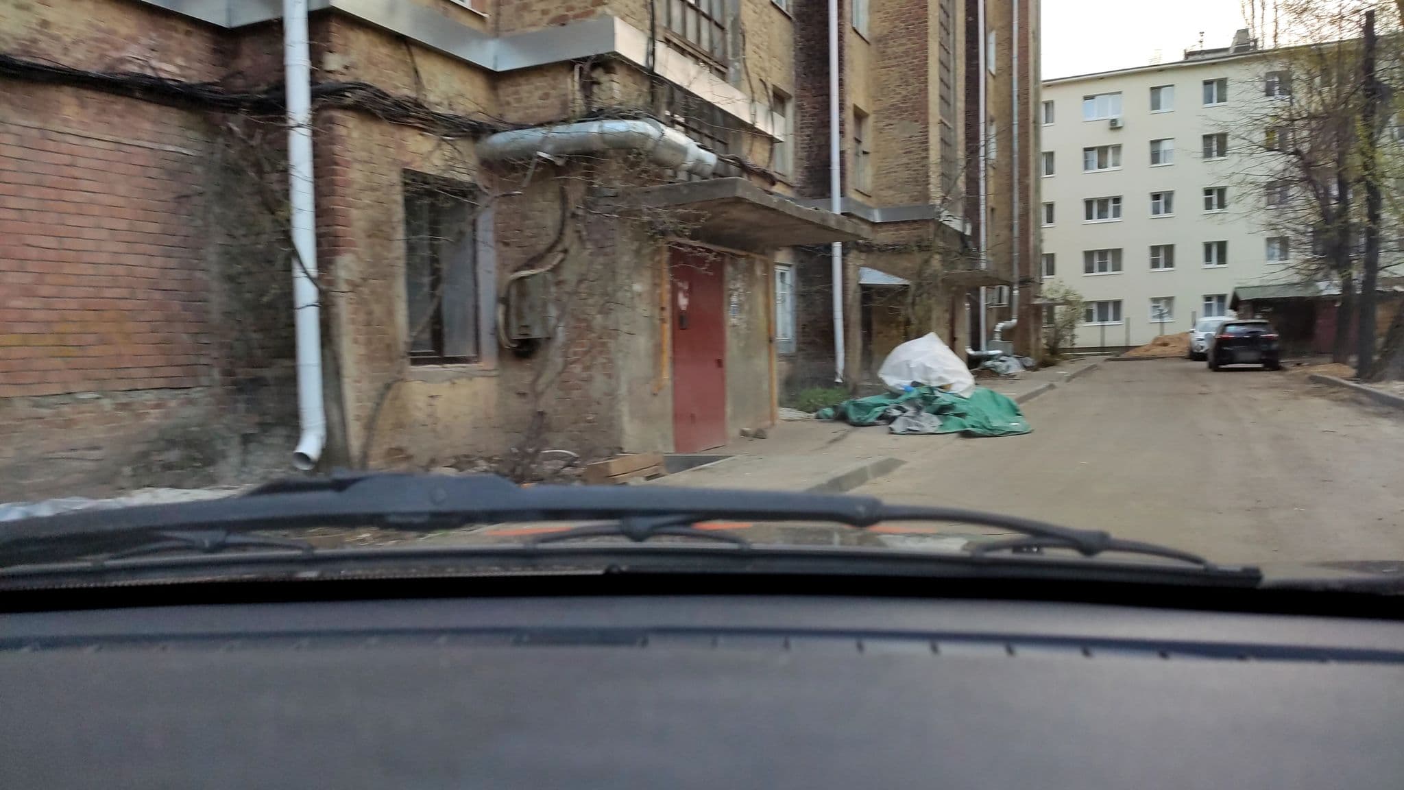 Street view near Ажур, Voronezh — © phoneuploader (CC BY-SA · Mapillary)