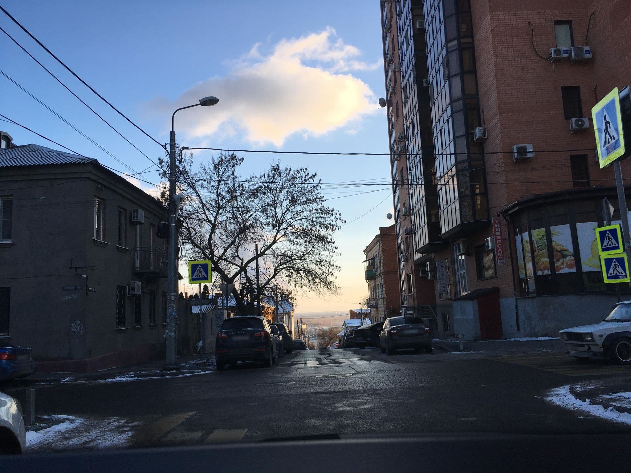 Street view near Крепость, Rostov-on-Don — © yakonovalov (CC BY-SA · Mapillary)