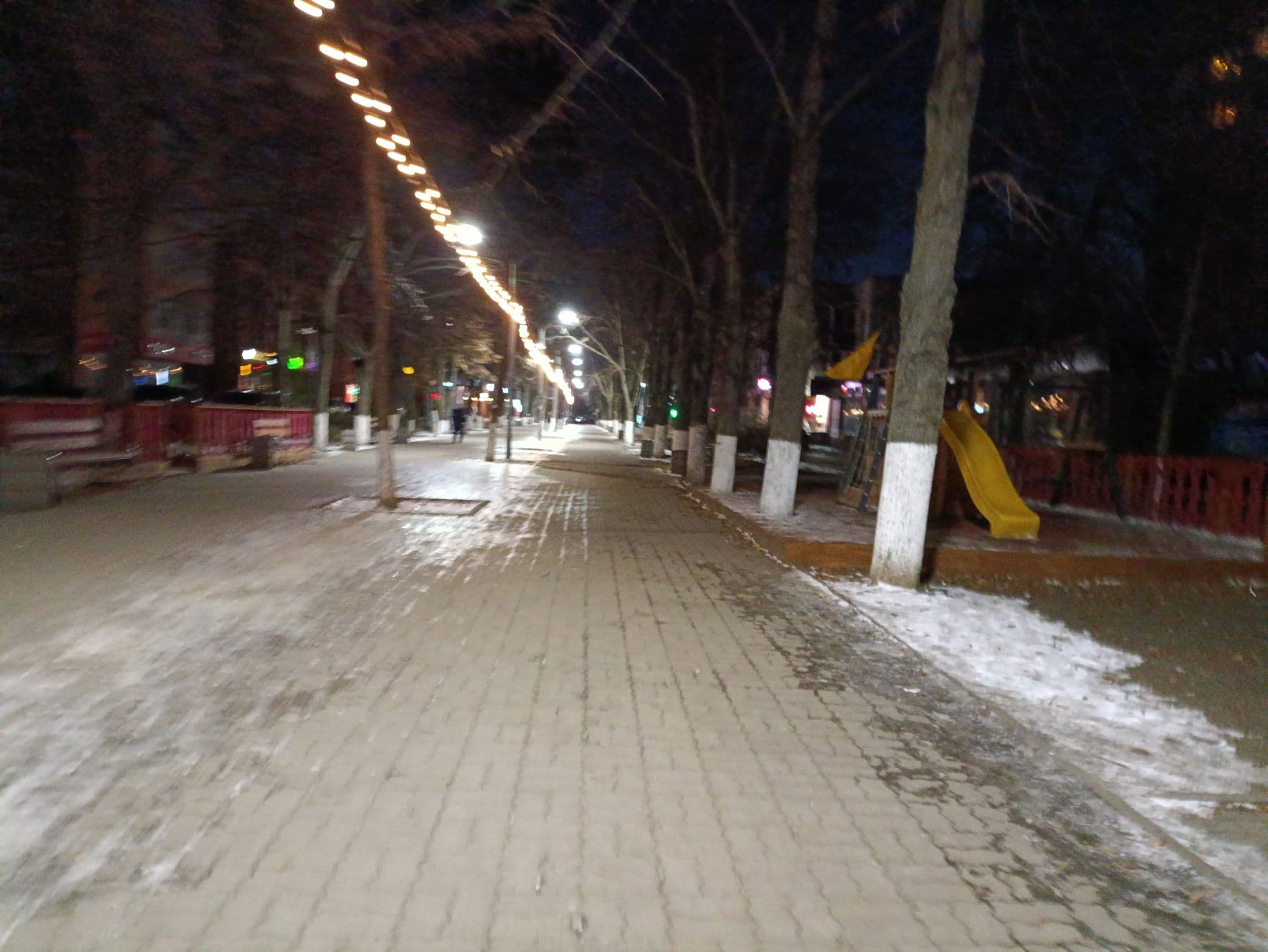 Street view near Отель "Славянский", Bataysk — © nos (CC BY-SA · Mapillary)