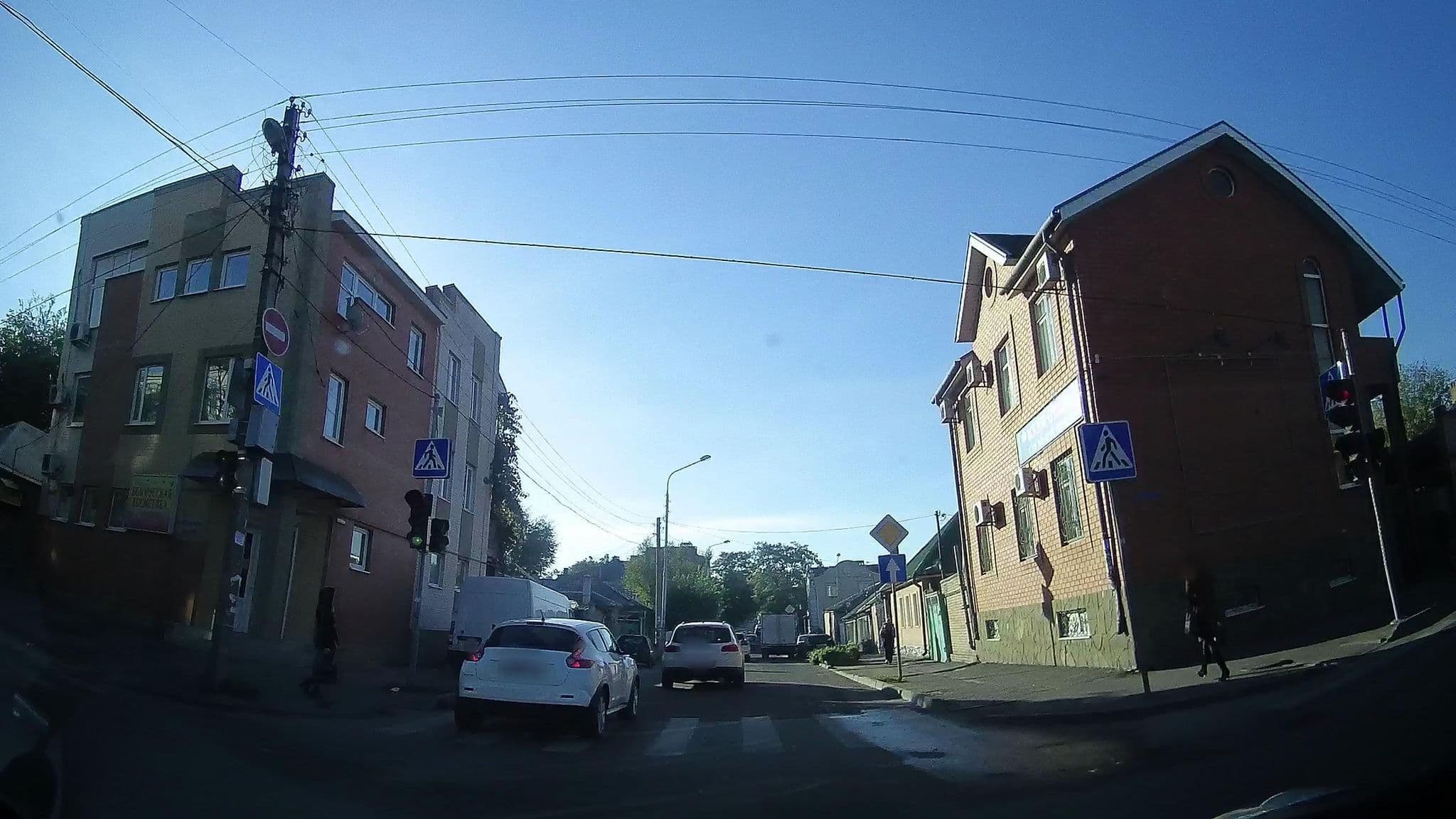 Street view near Aredo Hotel, Rostov-on-Don — © osani (CC BY-SA · Mapillary)