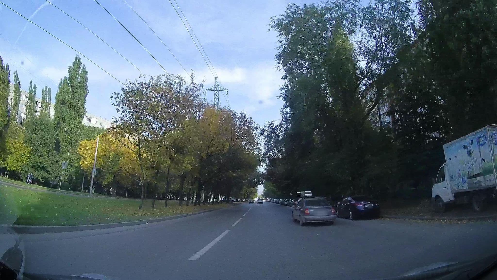 Street view near М4 Гостиный Двор, Rostov-on-Don — © alychagi (CC BY-SA · Mapillary)