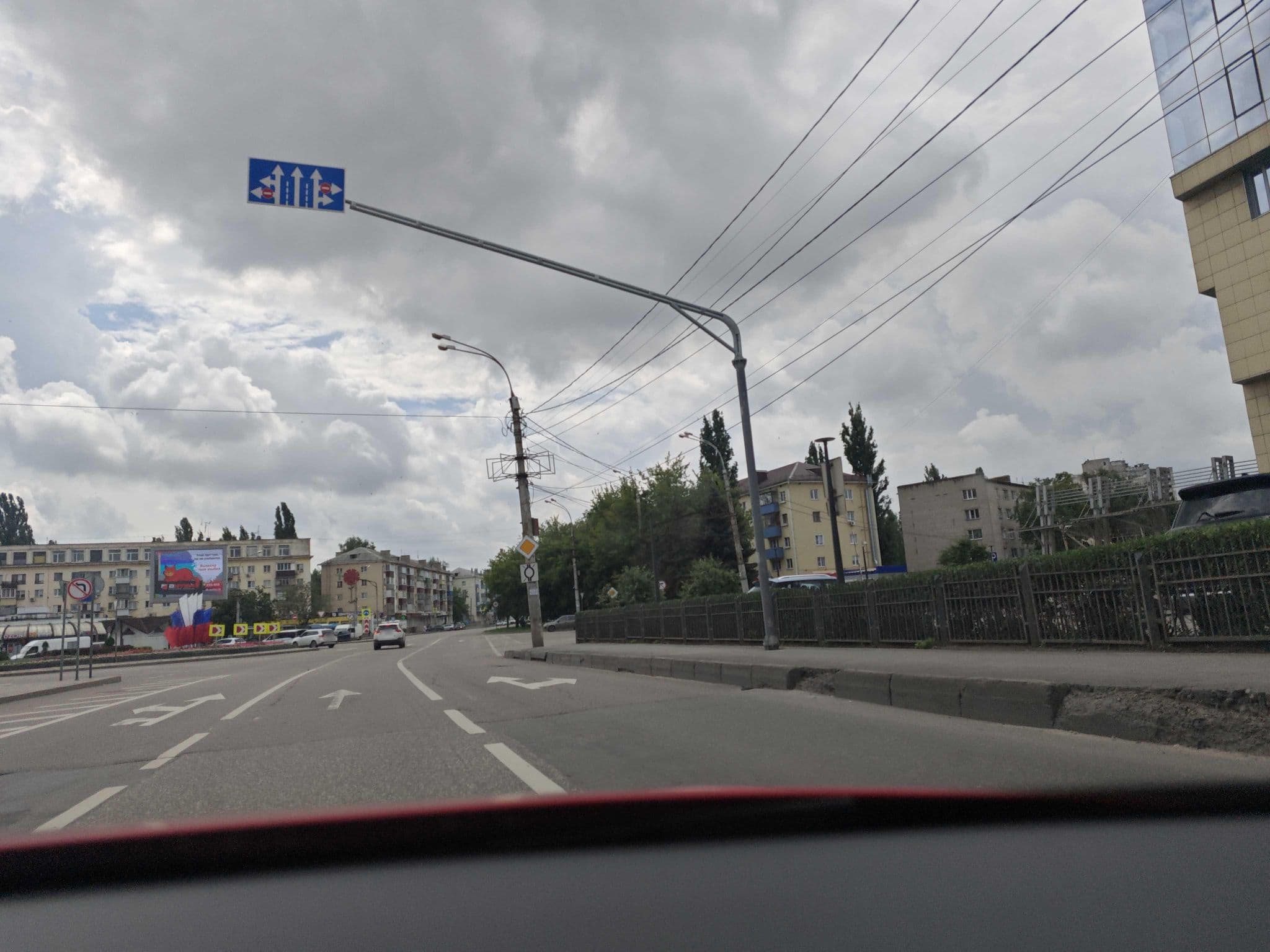 Street view near Laguna Premium Hotel, Lipetsk — © emptychild (CC BY-SA · Mapillary)
