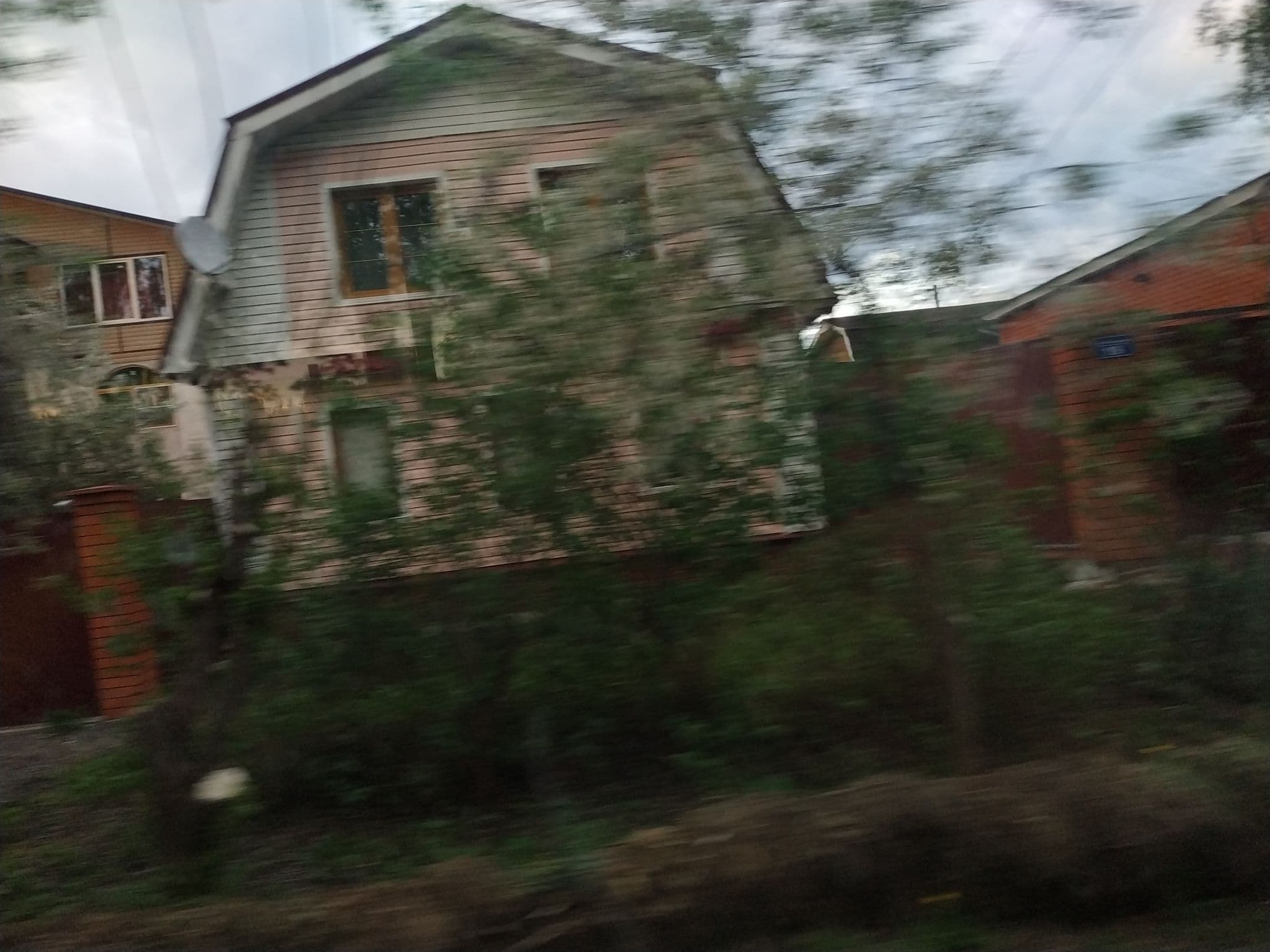 Street view near Отель Домашний, Kashira — © trolleway (CC BY-SA · Mapillary)