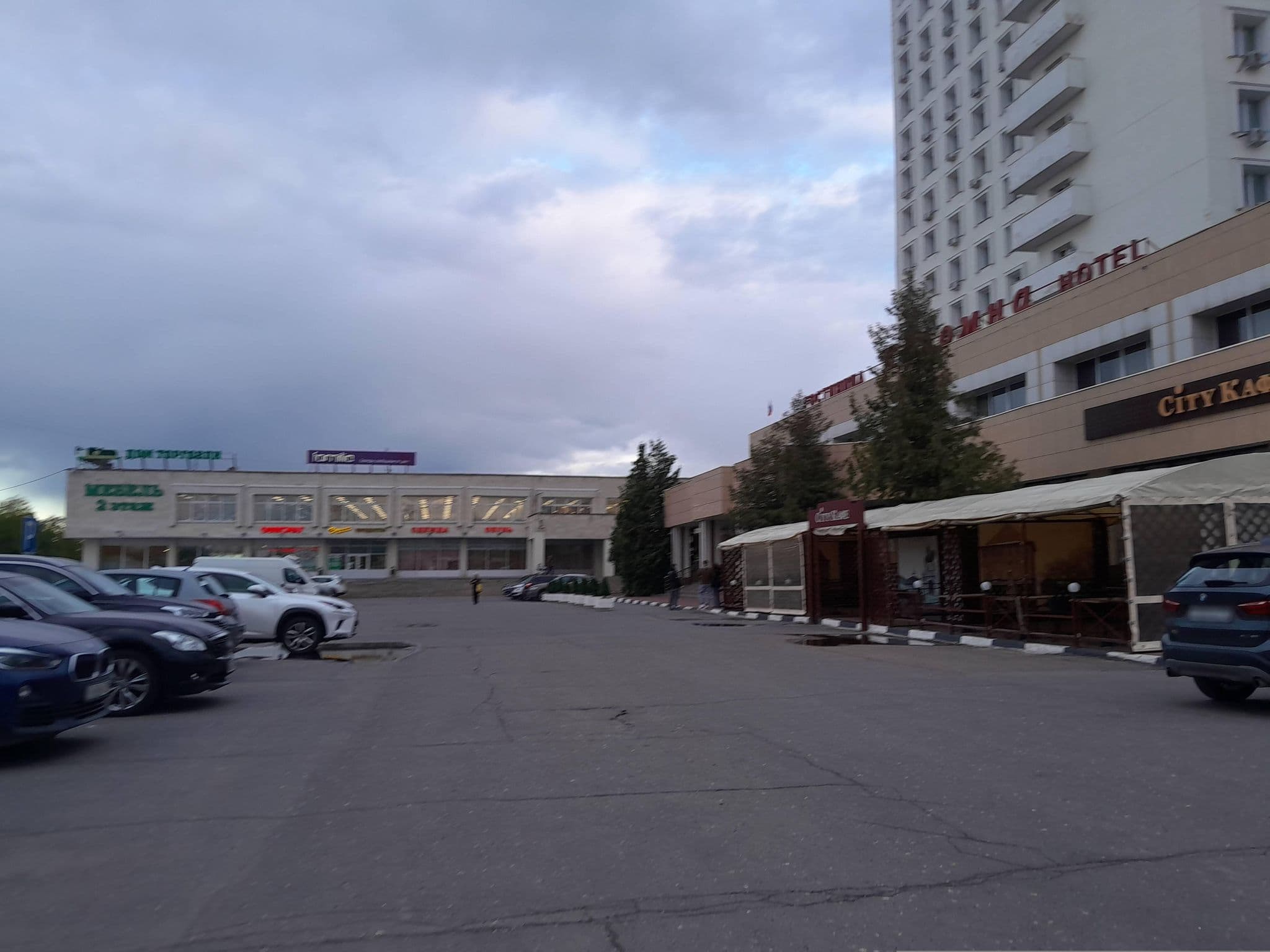 Street view near Гостиница «Коломна», Kolomna — © trolleway (CC BY-SA · Mapillary)