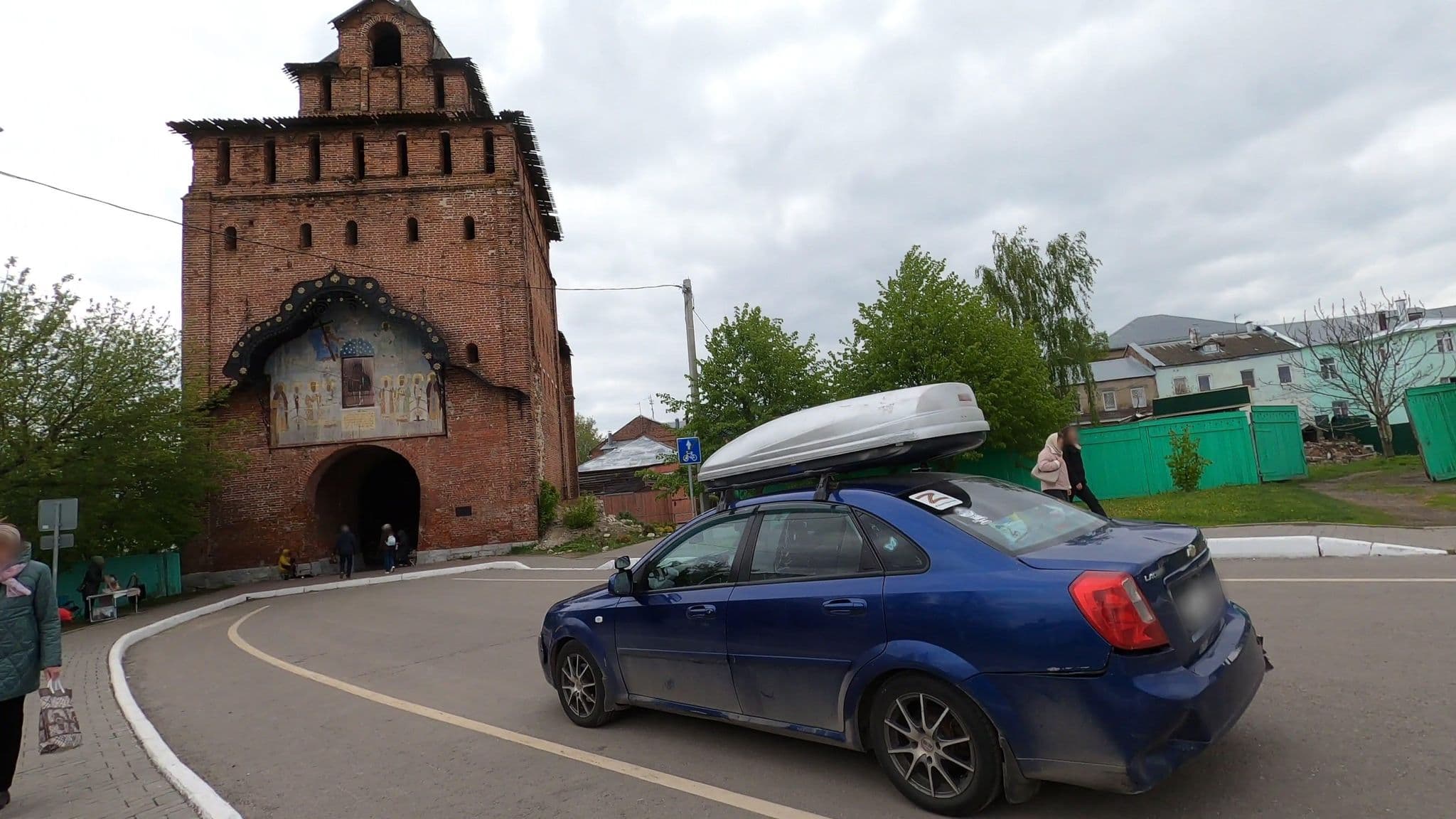 Street view near Кремлевский Гестхаус, Kolomna — © trolleway (CC BY-SA · Mapillary)