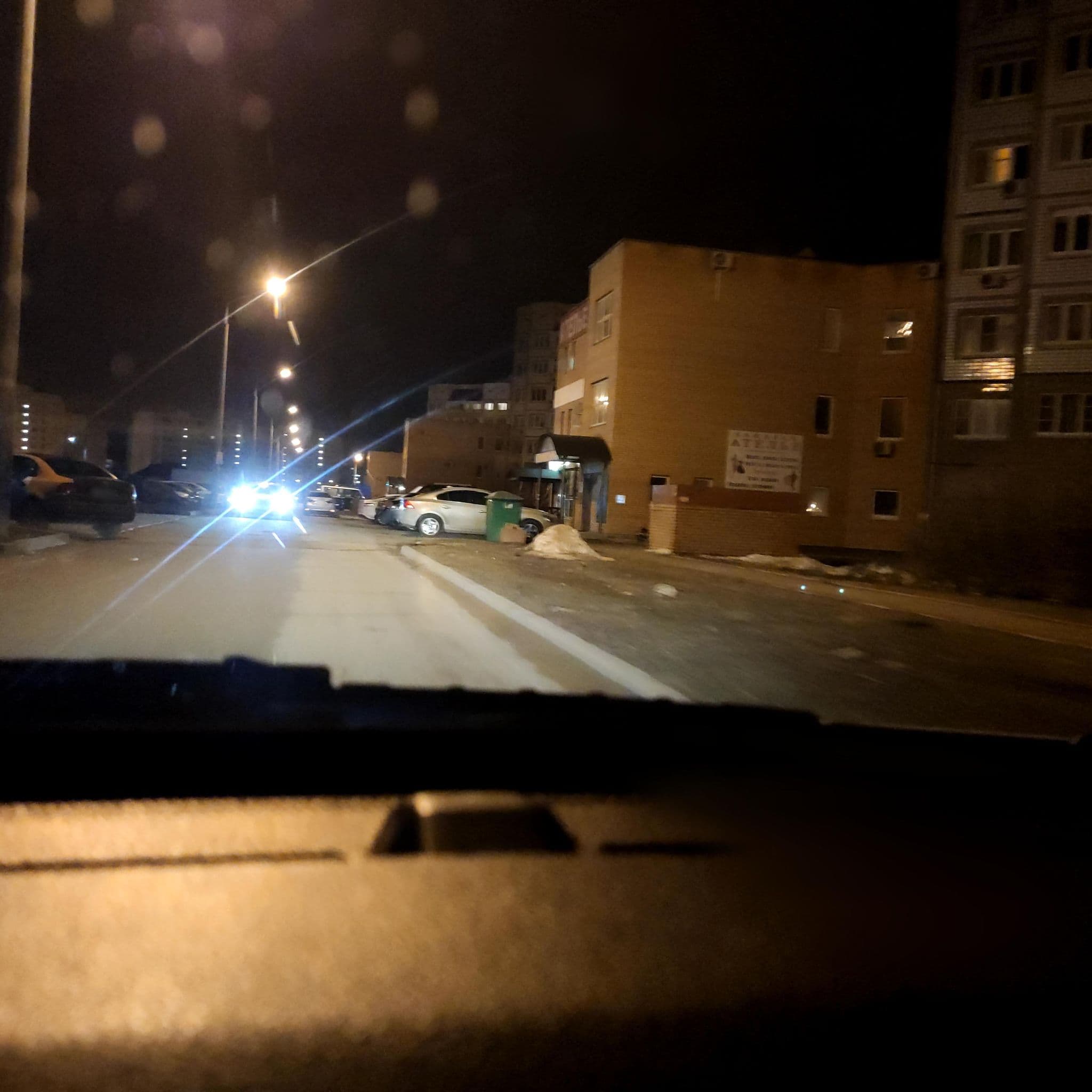 Street view near Квартхаус, Tolyatti — © phoneuploader (CC BY-SA · Mapillary)