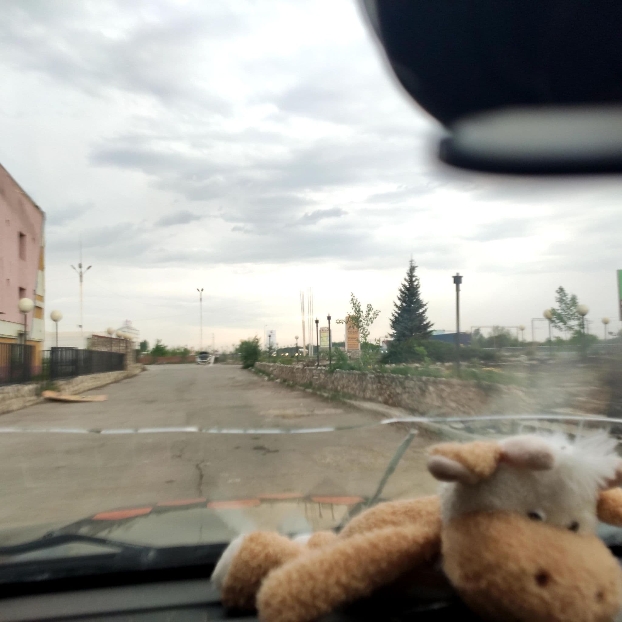 Street view near Спутник, Tolyatti — © phoneuploader (CC BY-SA · Mapillary)