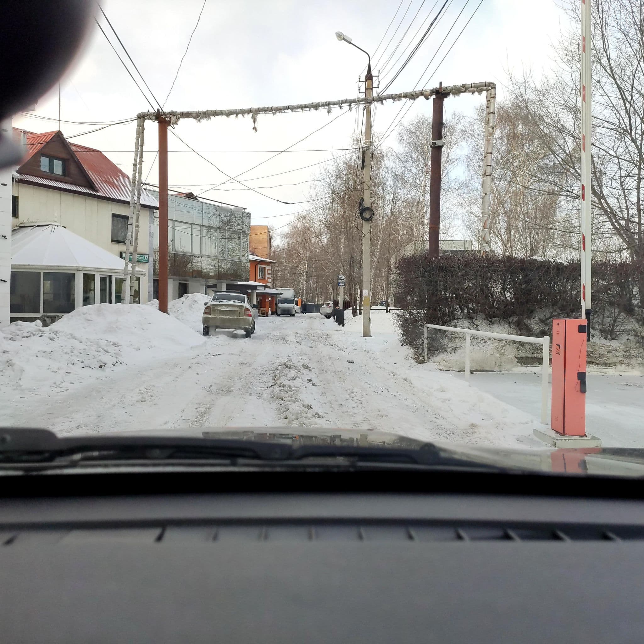 Street view near Эмона, Tolyatti — © phoneuploader (CC BY-SA · Mapillary)