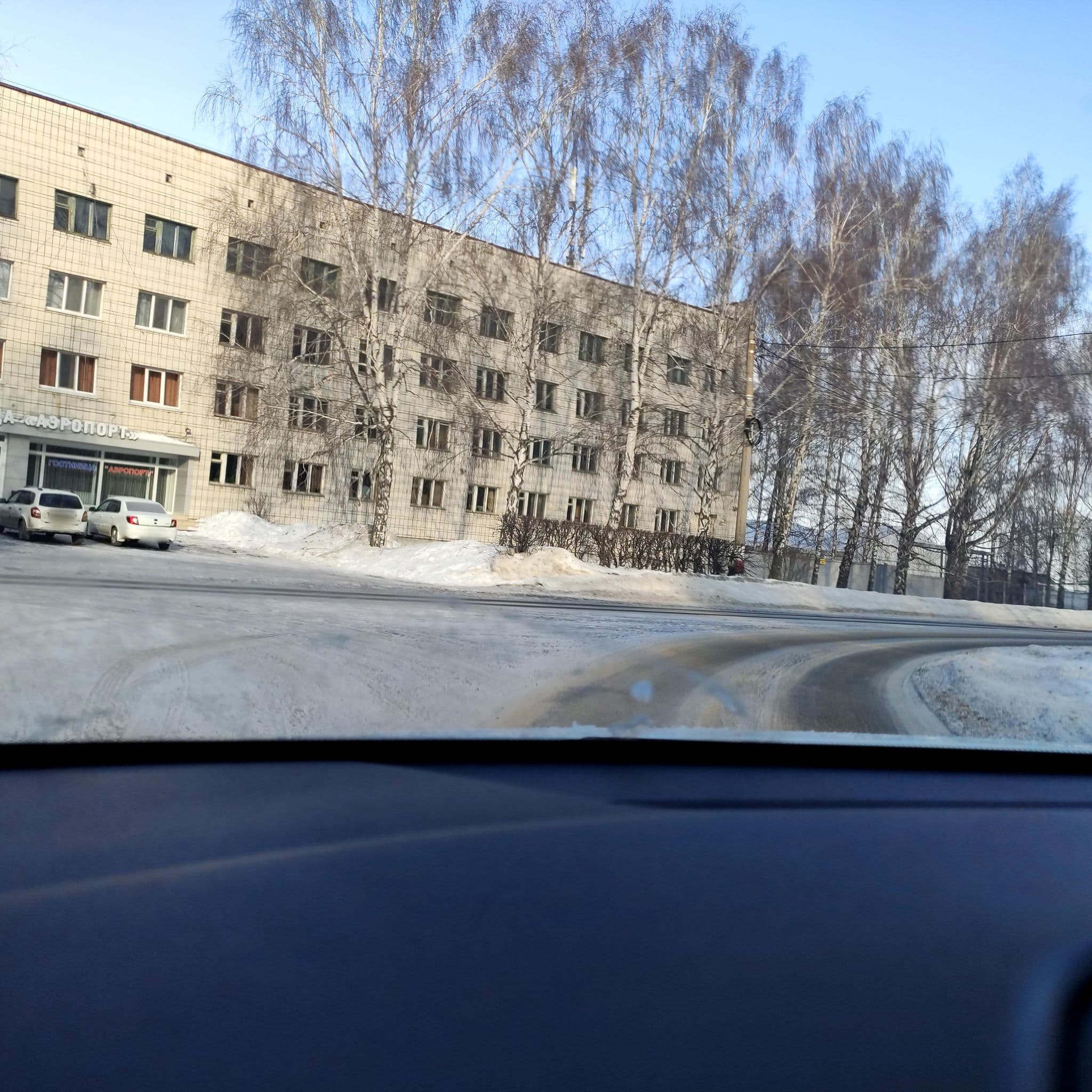 Street view near Гостиница "Аэропорт", Ulyanovsk — © phoneuploader (CC BY-SA · Mapillary)