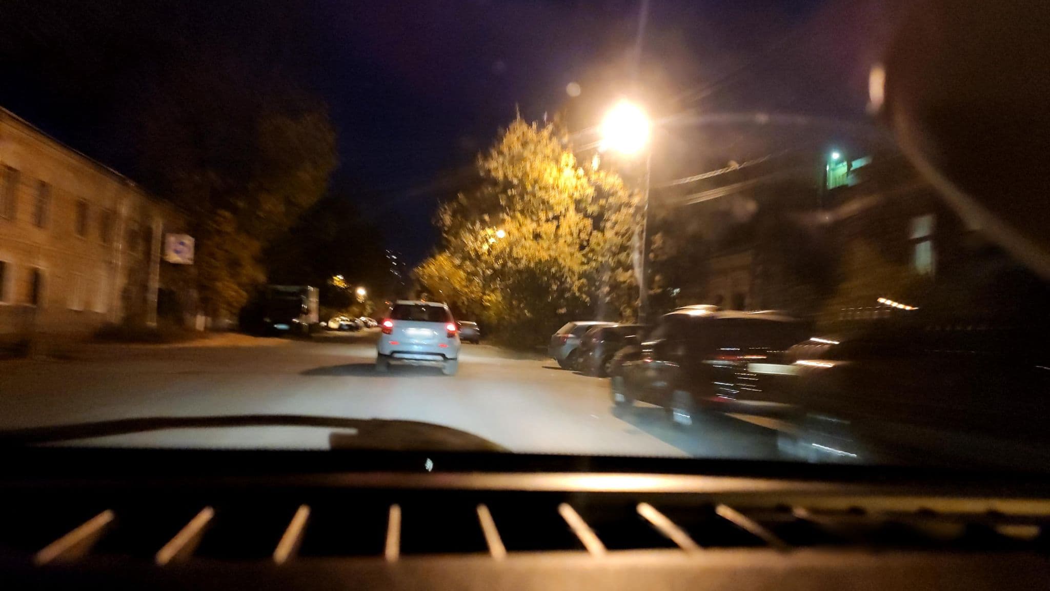 Street view near Гостиница На Садовой, Samara — © phoneuploader (CC BY-SA · Mapillary)