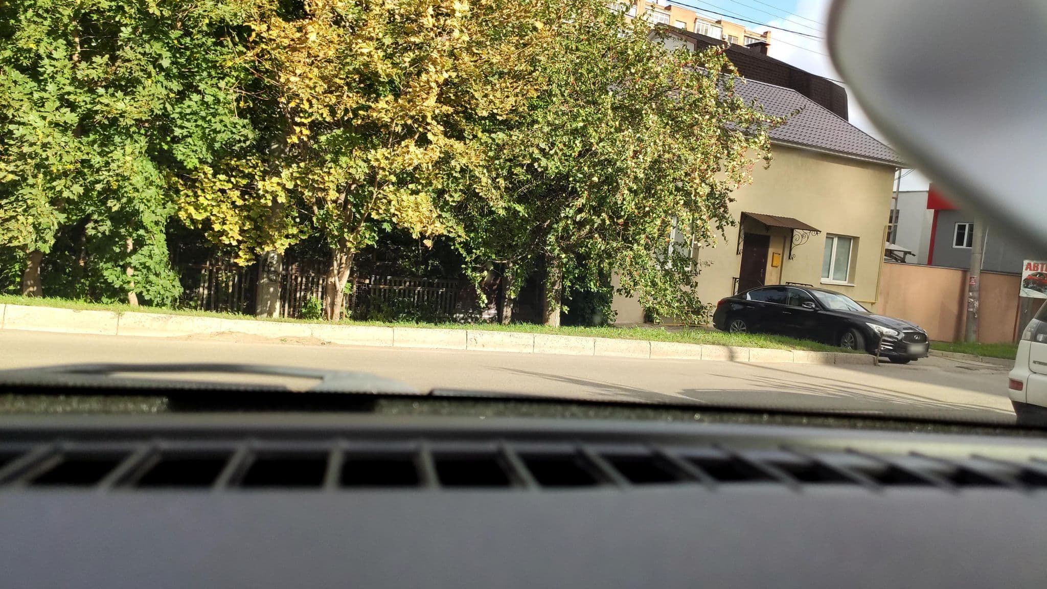 Street view near нова гостиница, Samara — © phoneuploader (CC BY-SA · Mapillary)