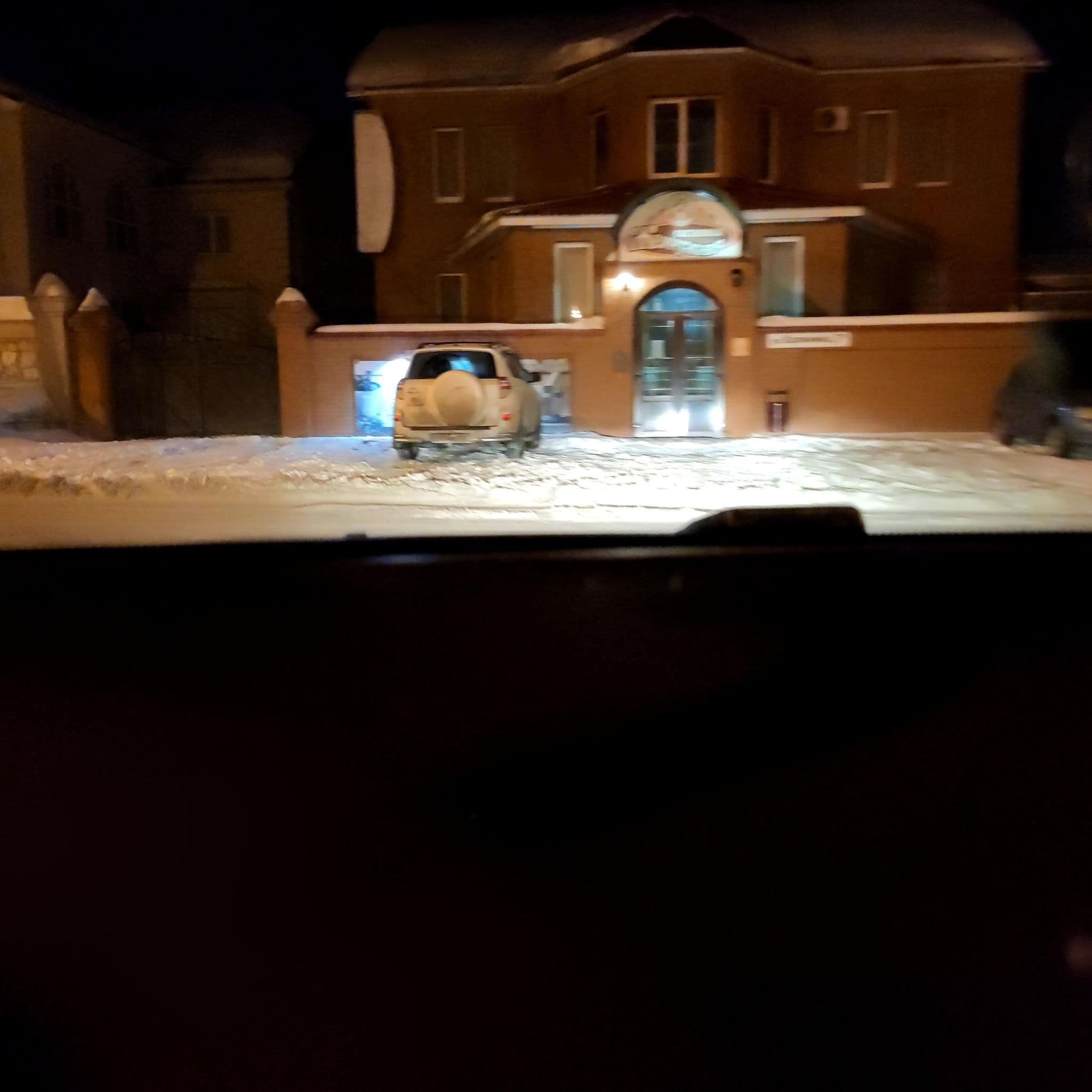 Street view near Жемчужная, Samara — © phoneuploader (CC BY-SA · Mapillary)